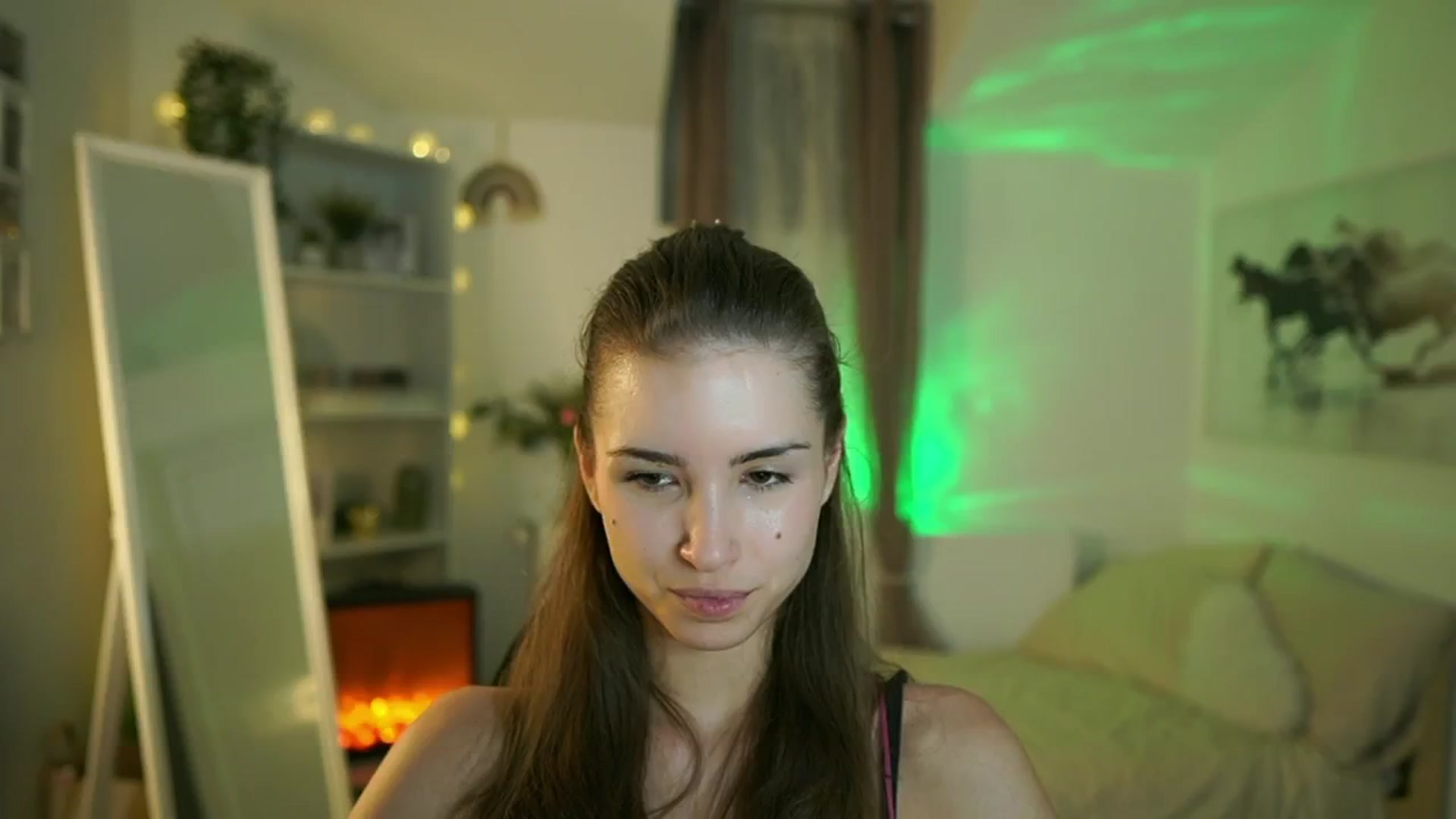 Gallery image thumbnail from Shy_jane's myfreecams stream on, 06/17/2025, 16:57 image 16 of 20