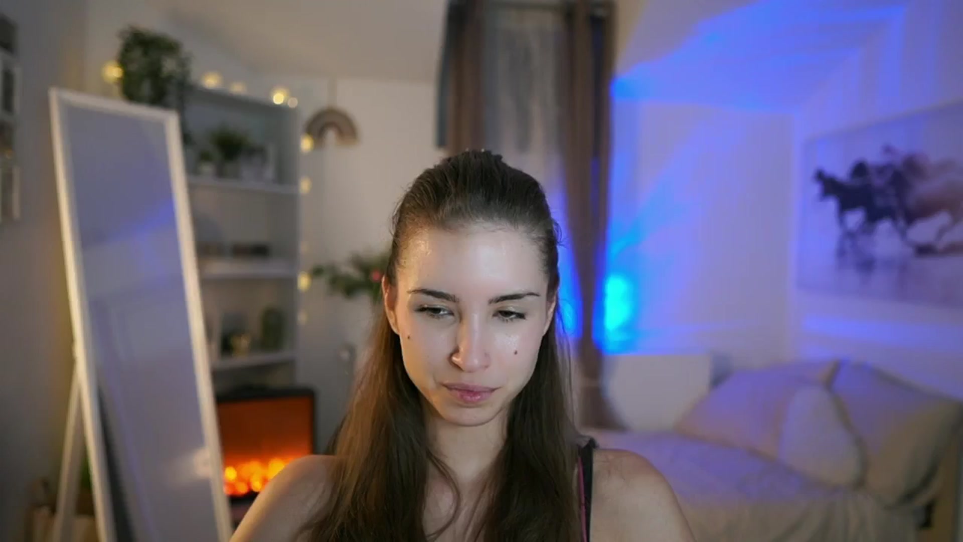 Gallery image thumbnail from Shy_jane's myfreecams stream on, 06/17/2025, 16:57 image 18 of 20