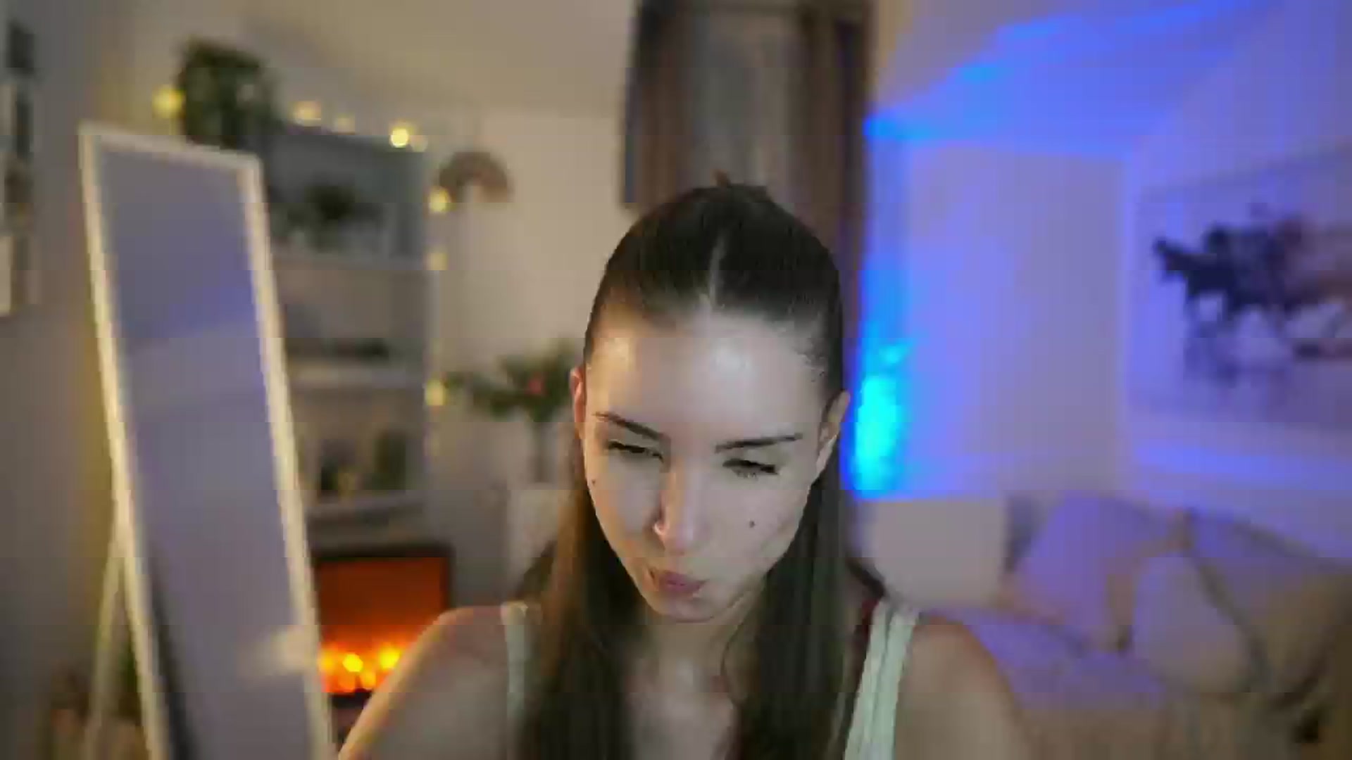 Gallery image thumbnail from Shy_jane's myfreecams stream on, 06/19/2025, 12:39 image 15 of 20