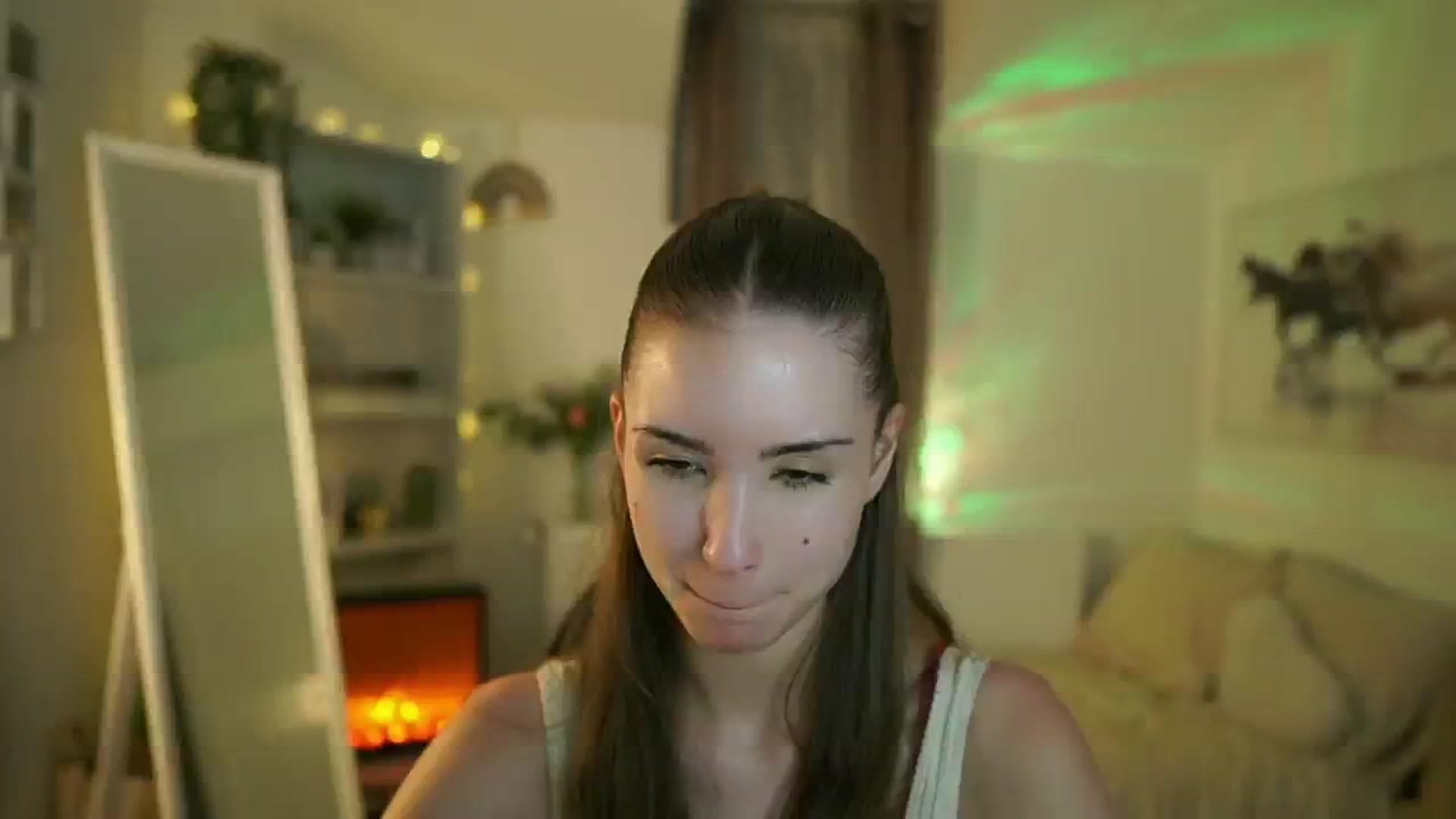 Gallery image thumbnail from Shy_jane's myfreecams stream on, 06/19/2025, 12:39 image 13 of 20