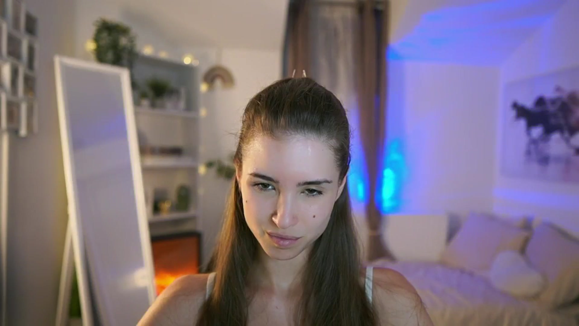 Gallery image thumbnail from Shy_jane's myfreecams stream on, 07/08/2025, 12:31 image 11 of 20