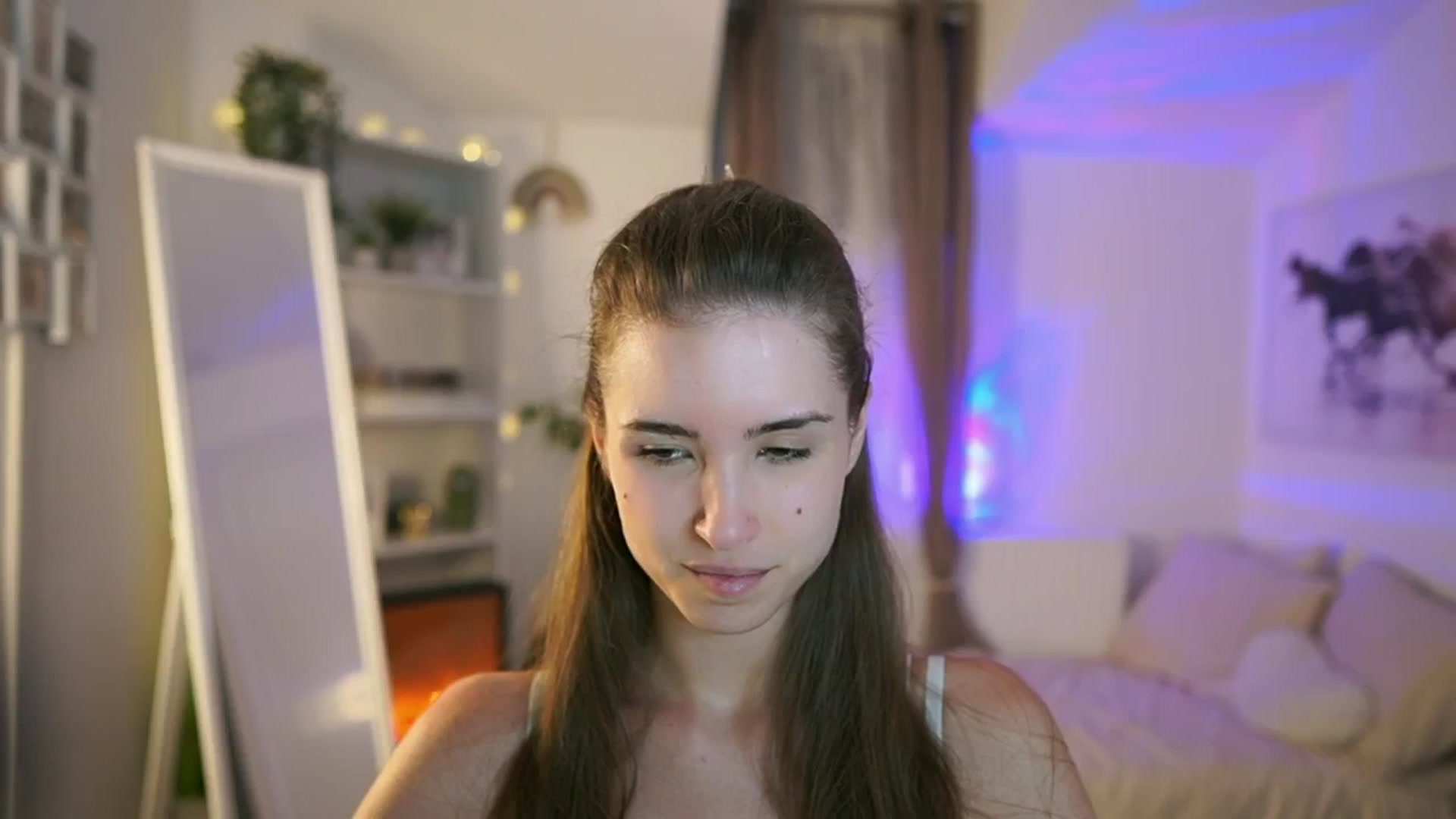 Gallery image thumbnail from Shy_jane's myfreecams stream on, 07/08/2025, 12:31 image 4 of 20