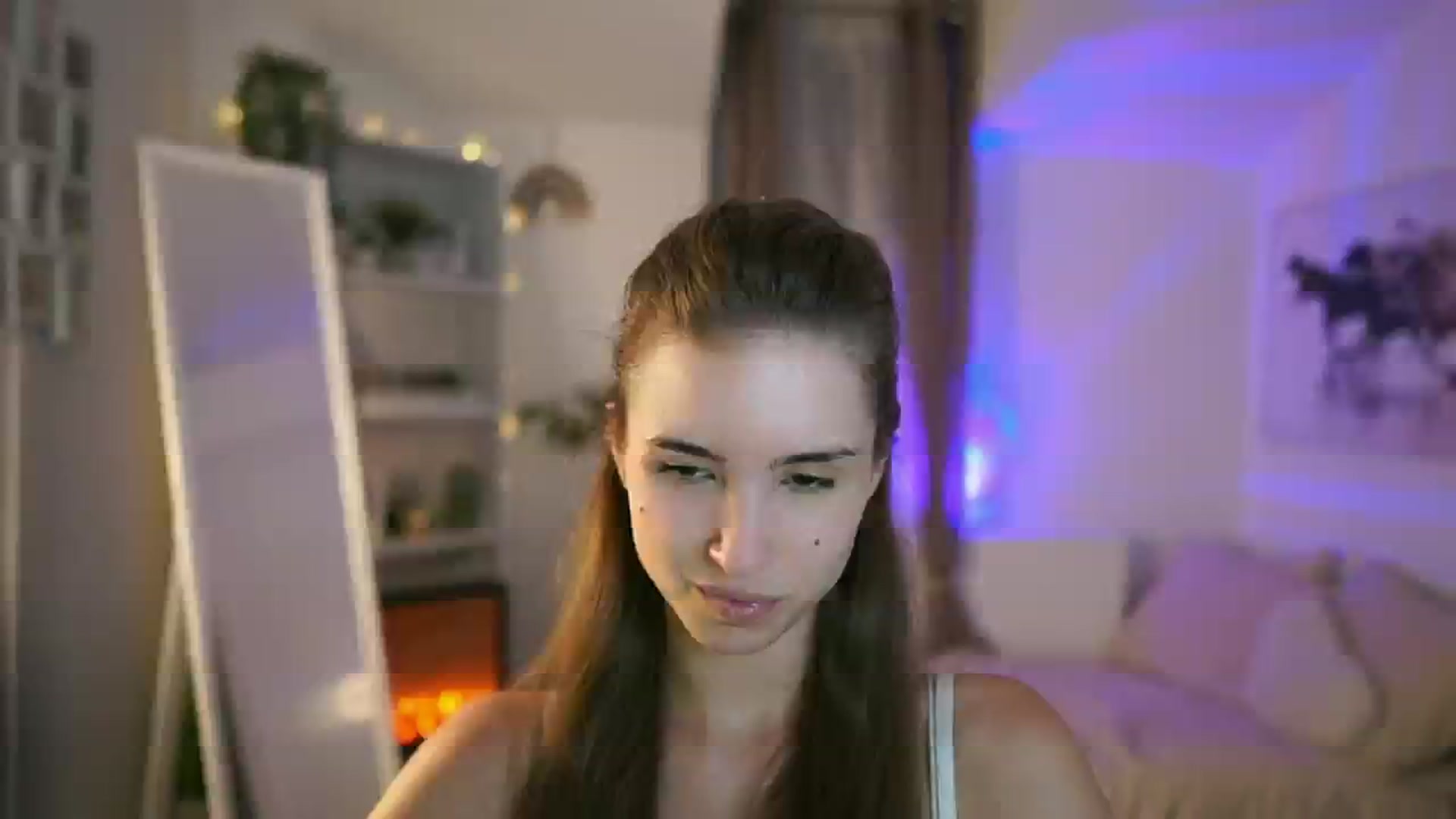 Gallery image thumbnail from Shy_jane's myfreecams stream on, 07/08/2025, 15:58 image 11 of 20