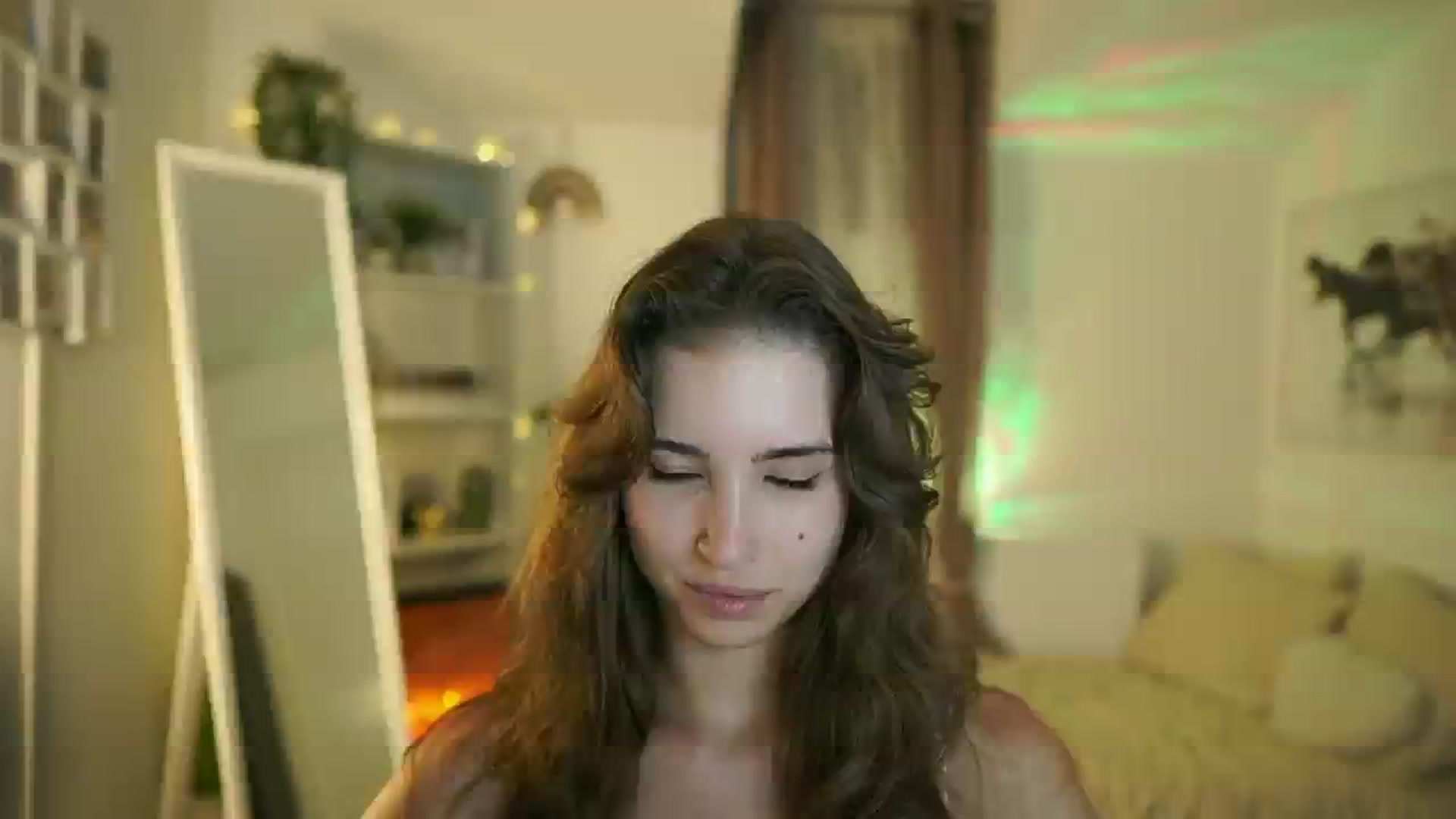 Gallery image thumbnail from Shy_jane's myfreecams stream on, 07/10/2025, 16:19 image 1 of 20