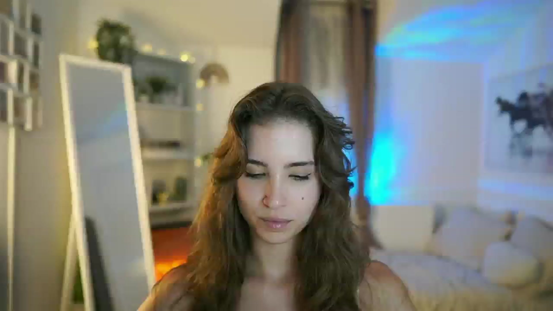 Gallery image thumbnail from Shy_jane's myfreecams stream on, 07/10/2025, 16:19 image 5 of 20