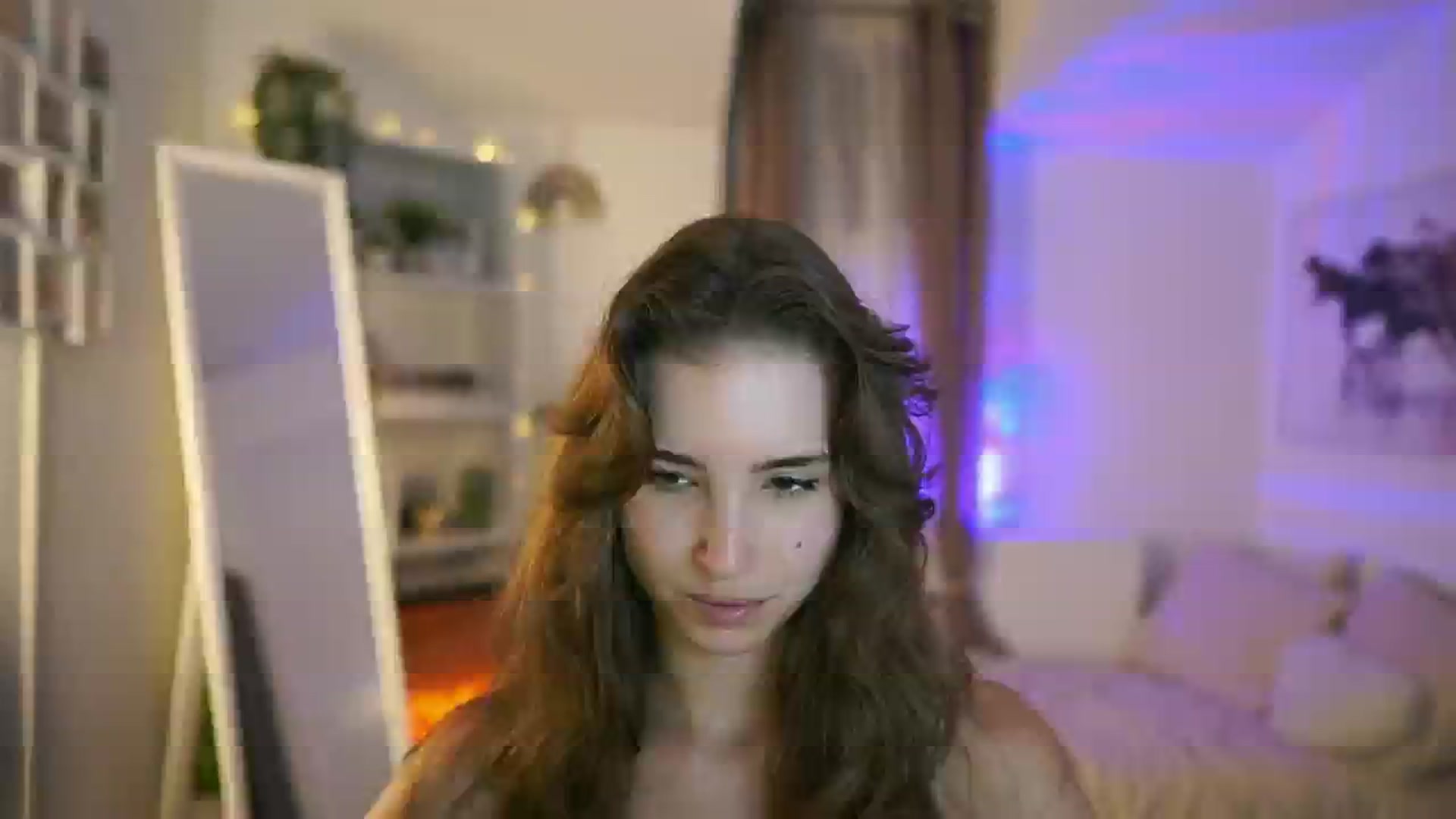 Gallery image thumbnail from Shy_jane's myfreecams stream on, 07/10/2025, 16:19 image 11 of 20