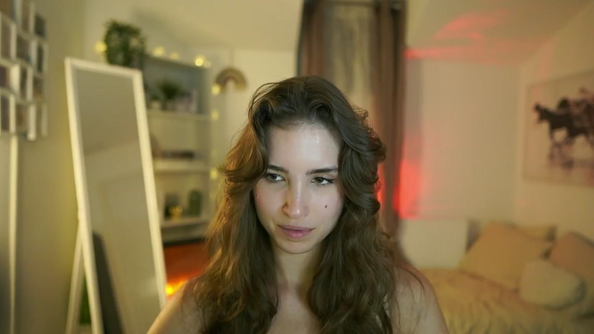 Gallery image thumbnail from Shy_jane's myfreecams stream on, 07/10/2025, 16:59 image 4 of 20
