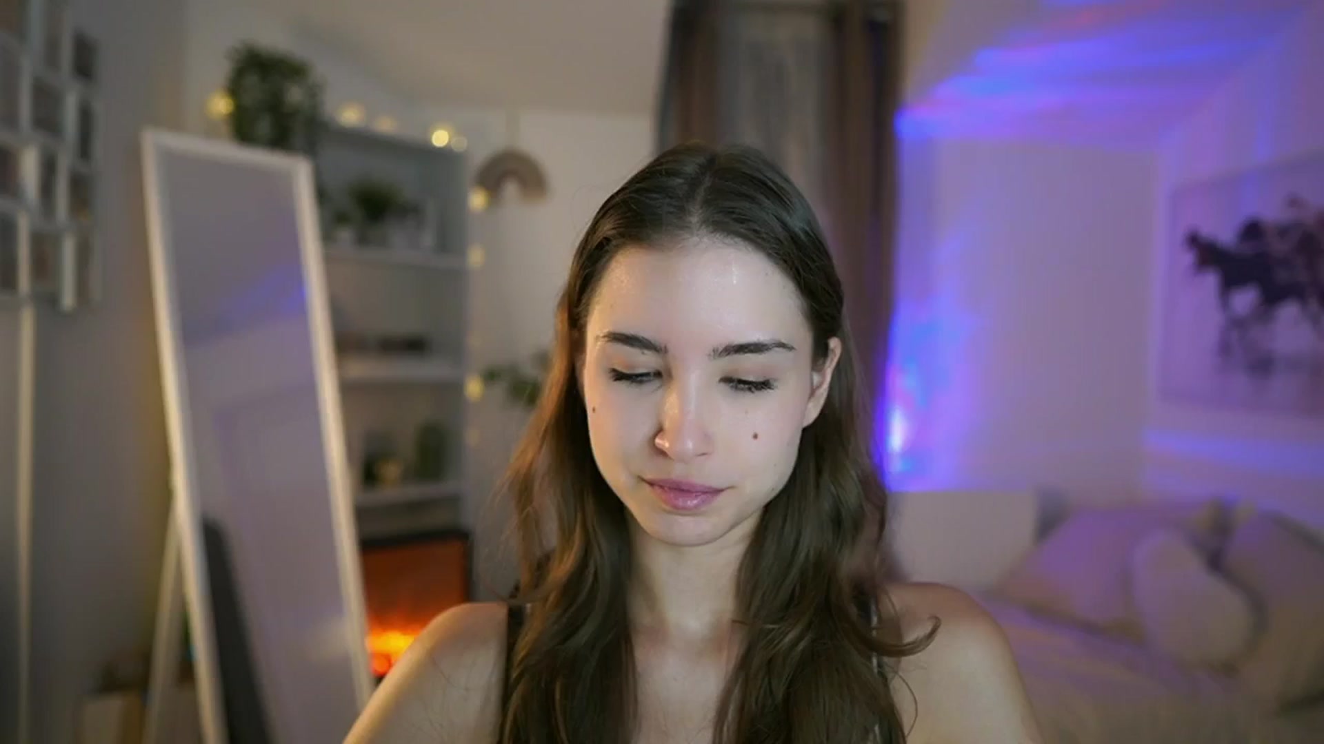 Gallery image thumbnail from Shy_jane's myfreecams stream on, 07/11/2025, 08:50 image 8 of 20