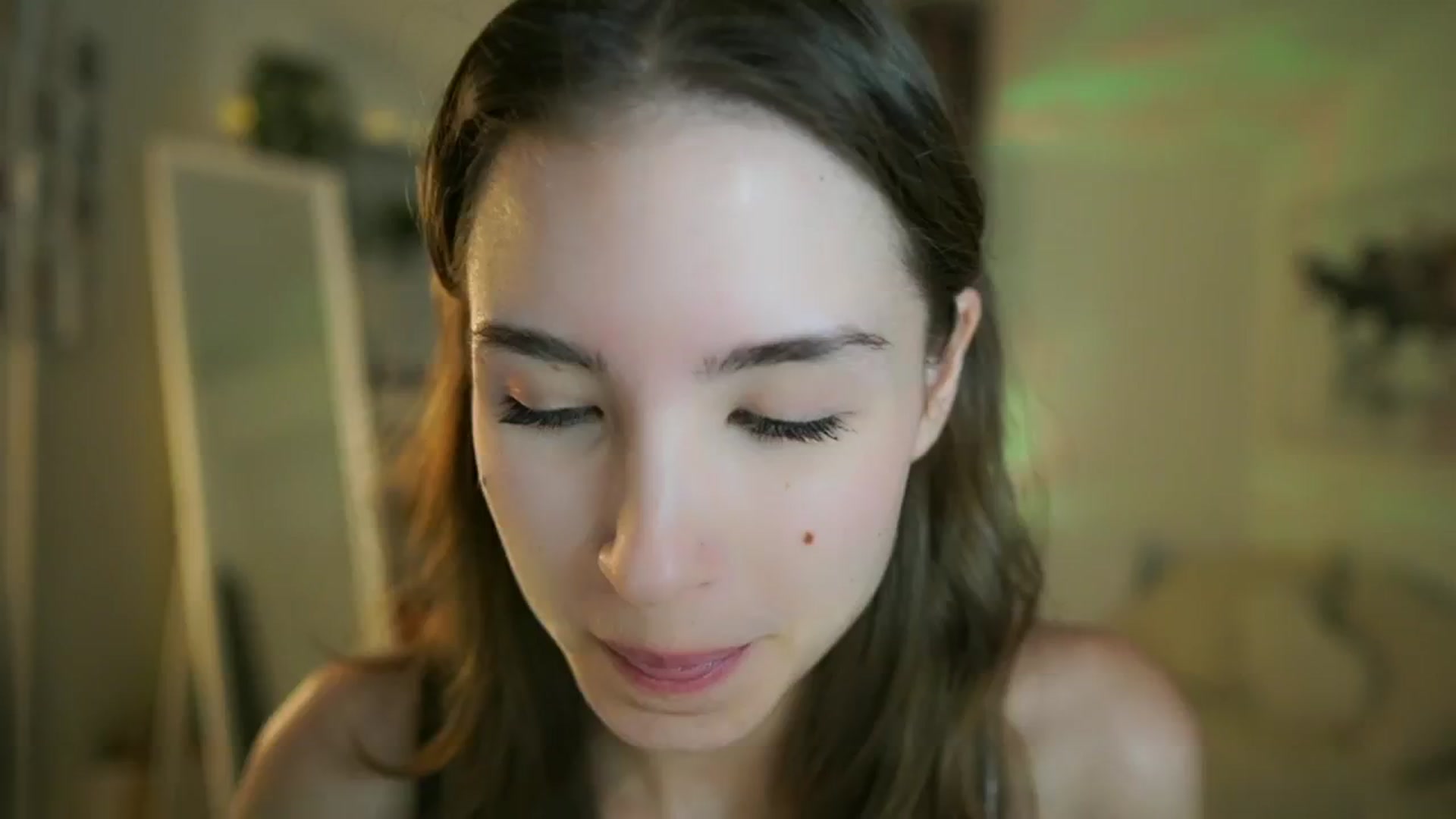 Gallery image thumbnail from Shy_jane's myfreecams stream on, 07/11/2025, 08:50 image 1 of 20