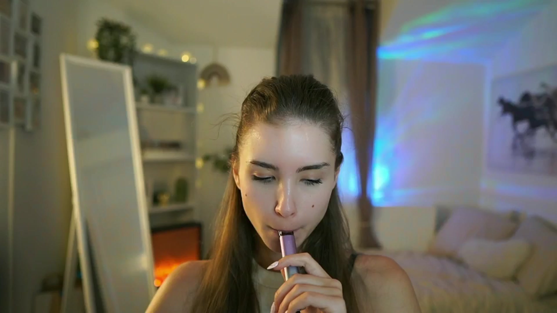 Gallery image thumbnail from Shy_jane's myfreecams stream on, 07/15/2025, 11:25 image 4 of 20