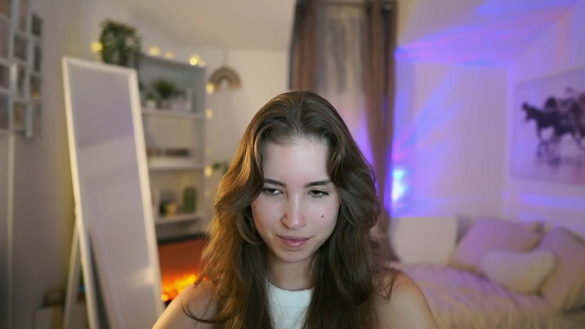 Gallery image thumbnail from Shy_jane's myfreecams stream on, 07/15/2025, 11:25 image 16 of 20