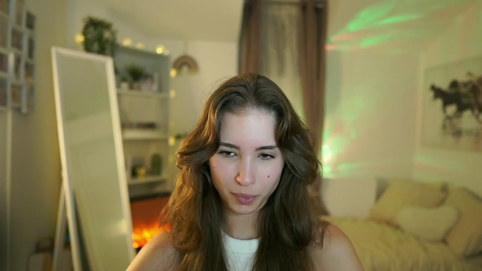 Gallery image thumbnail from Shy_jane's myfreecams stream on, 07/15/2025, 11:25 image 12 of 20