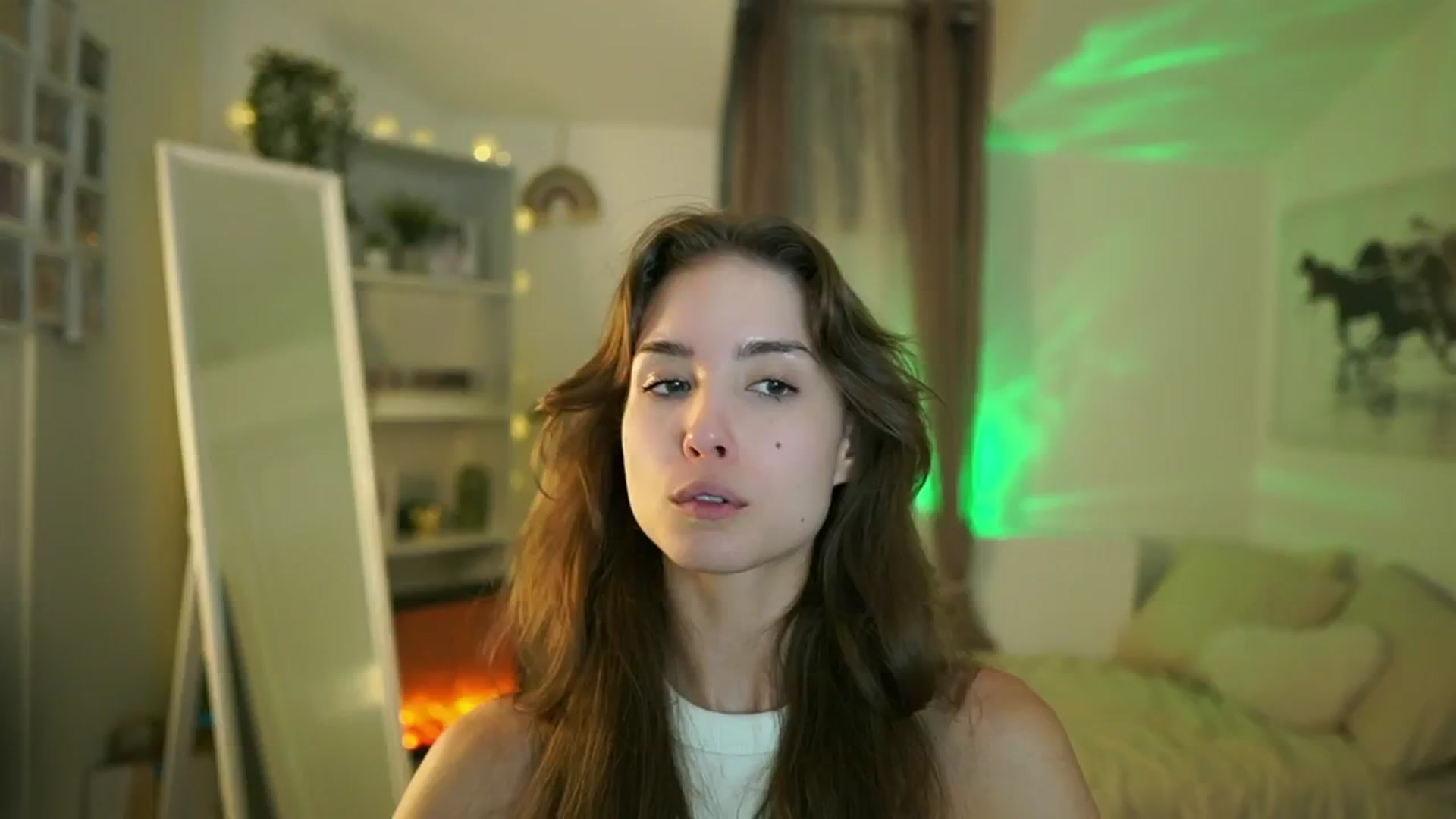 Gallery image thumbnail from Shy_jane's myfreecams stream on, 07/15/2025, 11:25 image 8 of 20