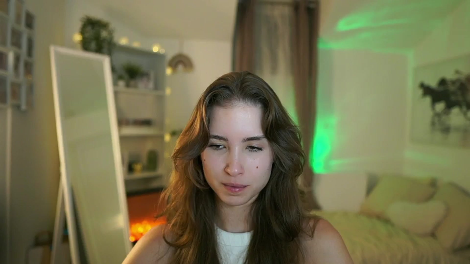 Gallery image thumbnail from Shy_jane's myfreecams stream on, 07/15/2025, 11:25 image 13 of 20