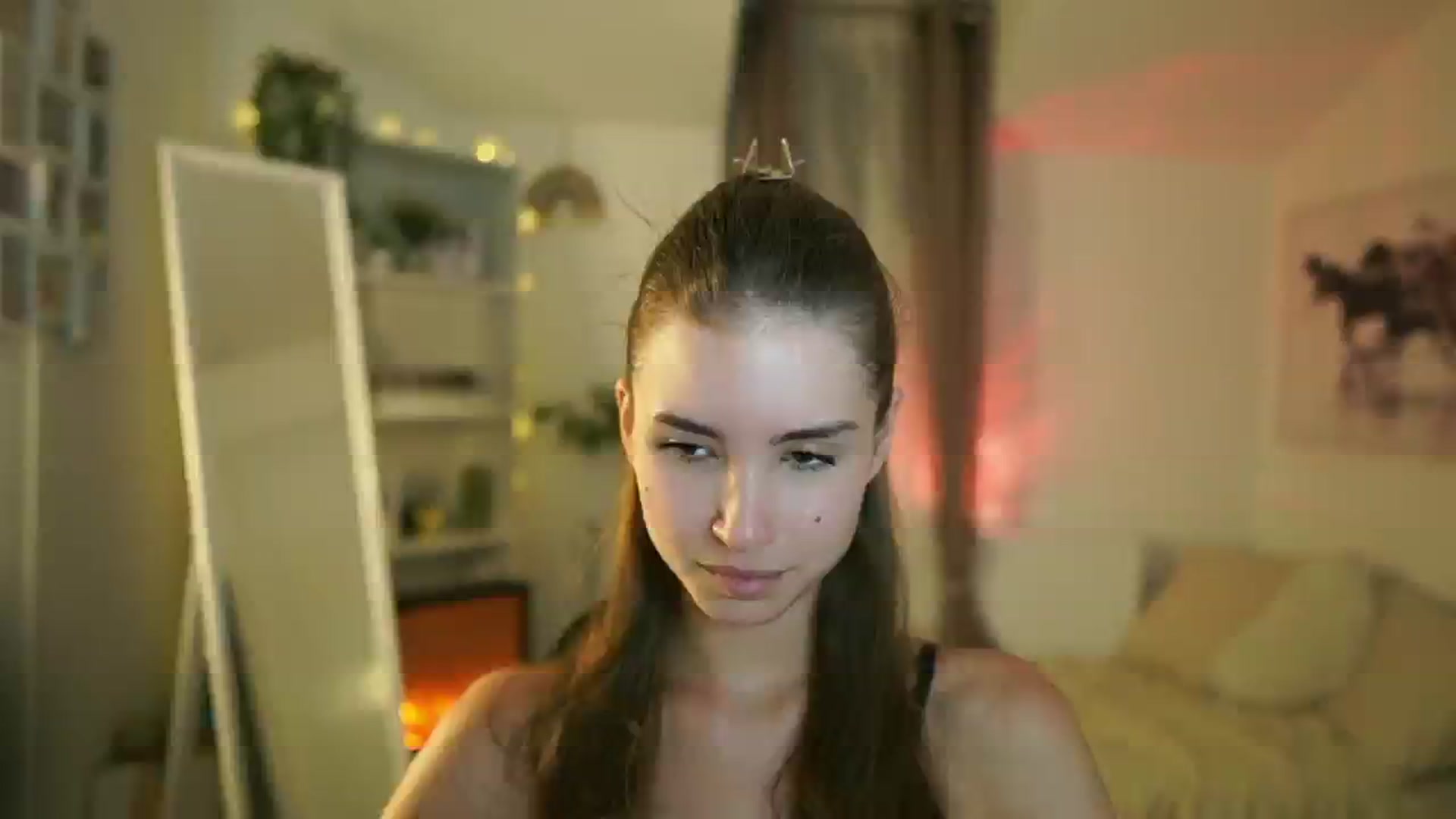 Gallery image thumbnail from Shy_jane's myfreecams stream on, 07/15/2025, 14:08 image 17 of 20