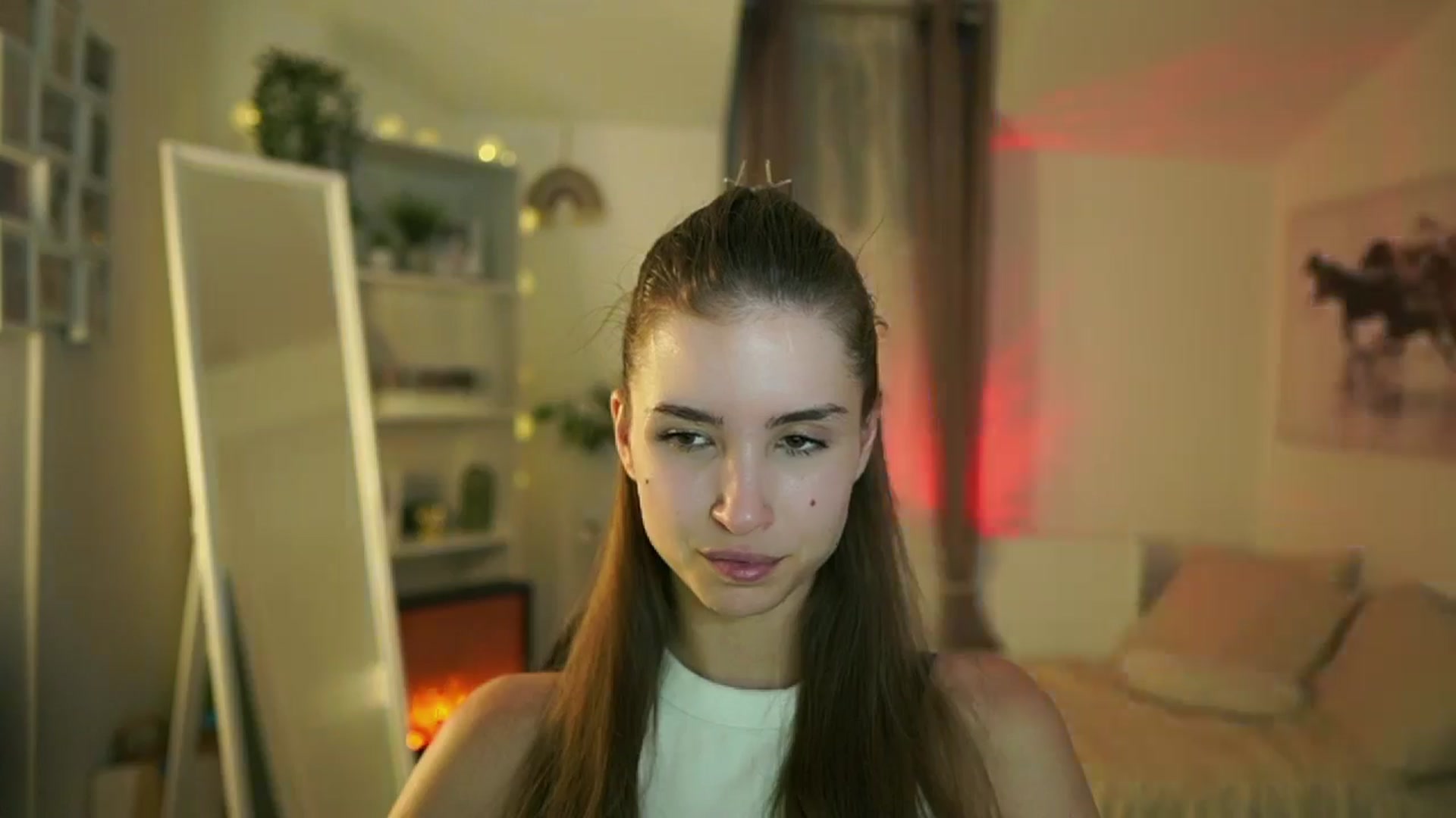 Gallery image thumbnail from Shy_jane's myfreecams stream on, 07/15/2025, 16:44 image 4 of 20
