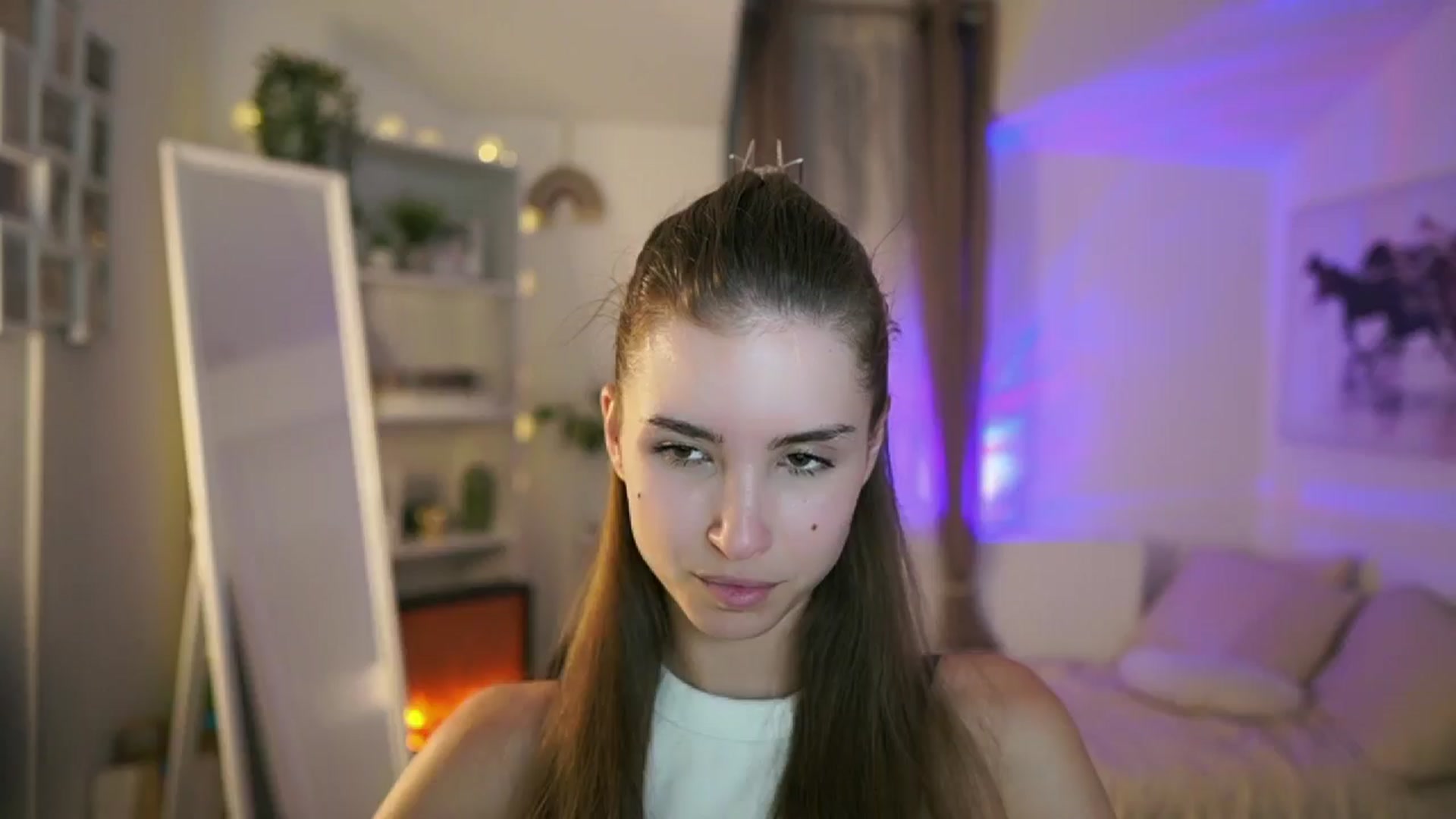 Gallery image thumbnail from Shy_jane's myfreecams stream on, 07/15/2025, 16:44 image 3 of 20