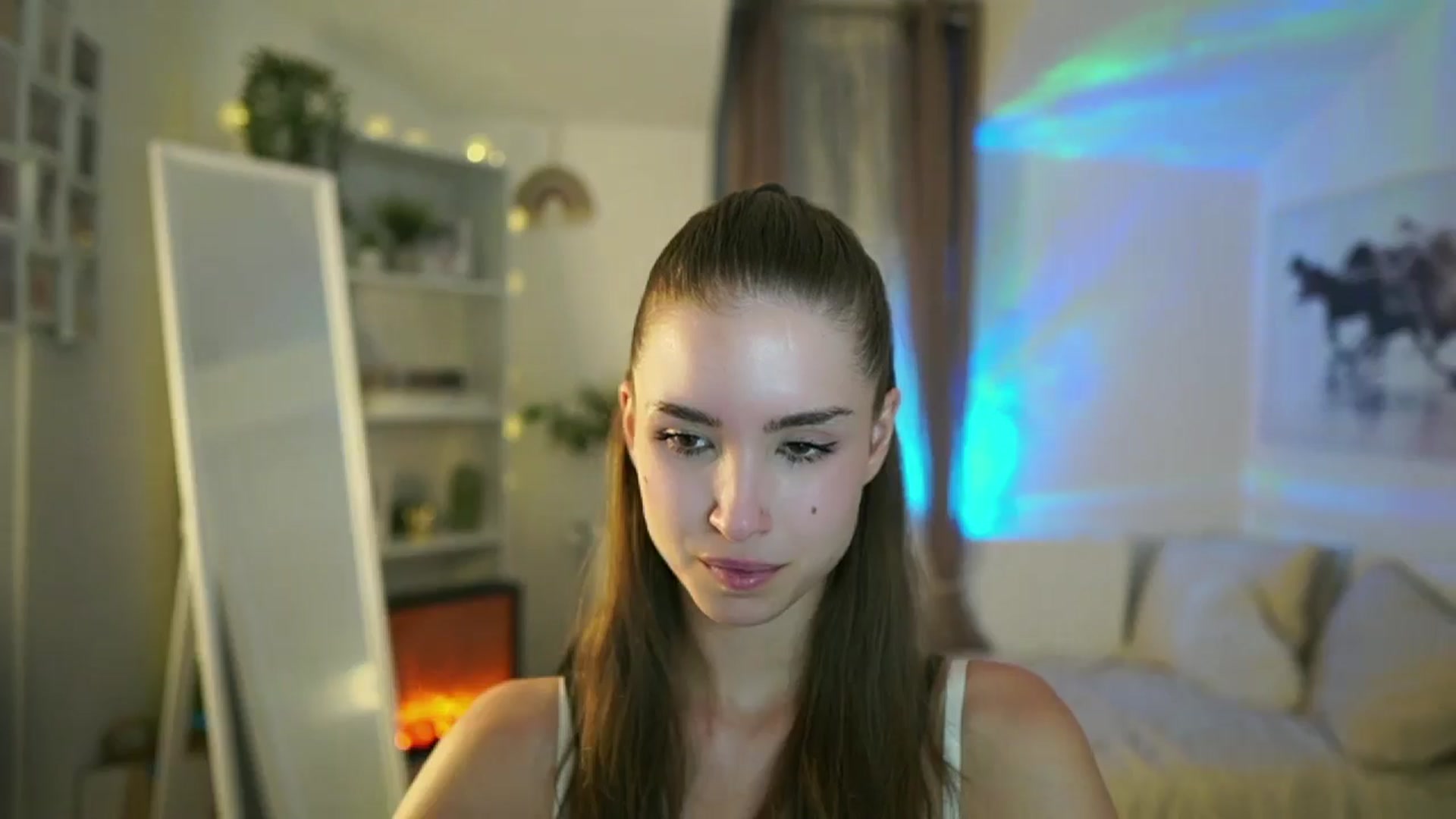 Gallery image thumbnail from Shy_jane's myfreecams stream on, 07/16/2025, 14:36 image 10 of 20