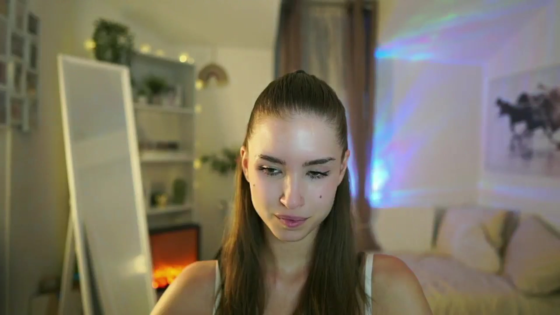 Gallery image thumbnail from Shy_jane's myfreecams stream on, 07/16/2025, 14:36 image 8 of 20