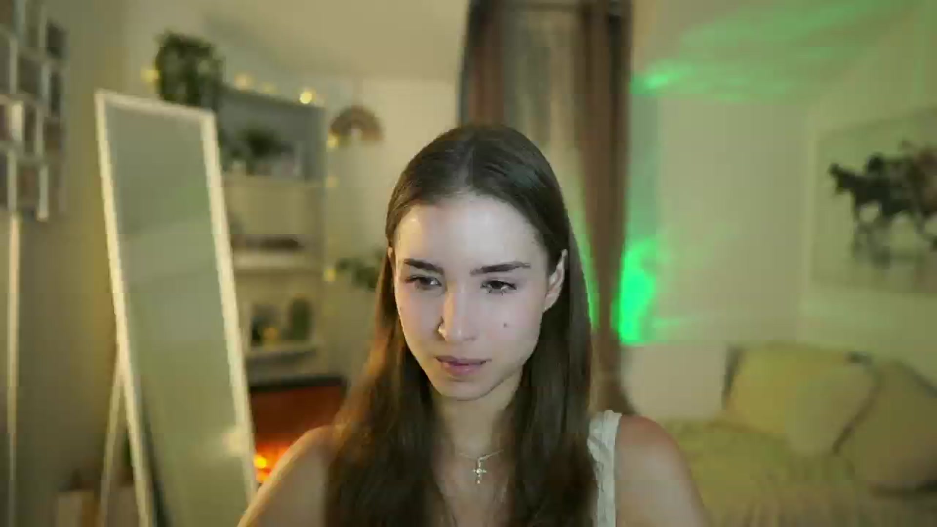 Gallery image thumbnail from Shy_jane's myfreecams stream on, 07/23/2025, 10:31 image 1 of 20