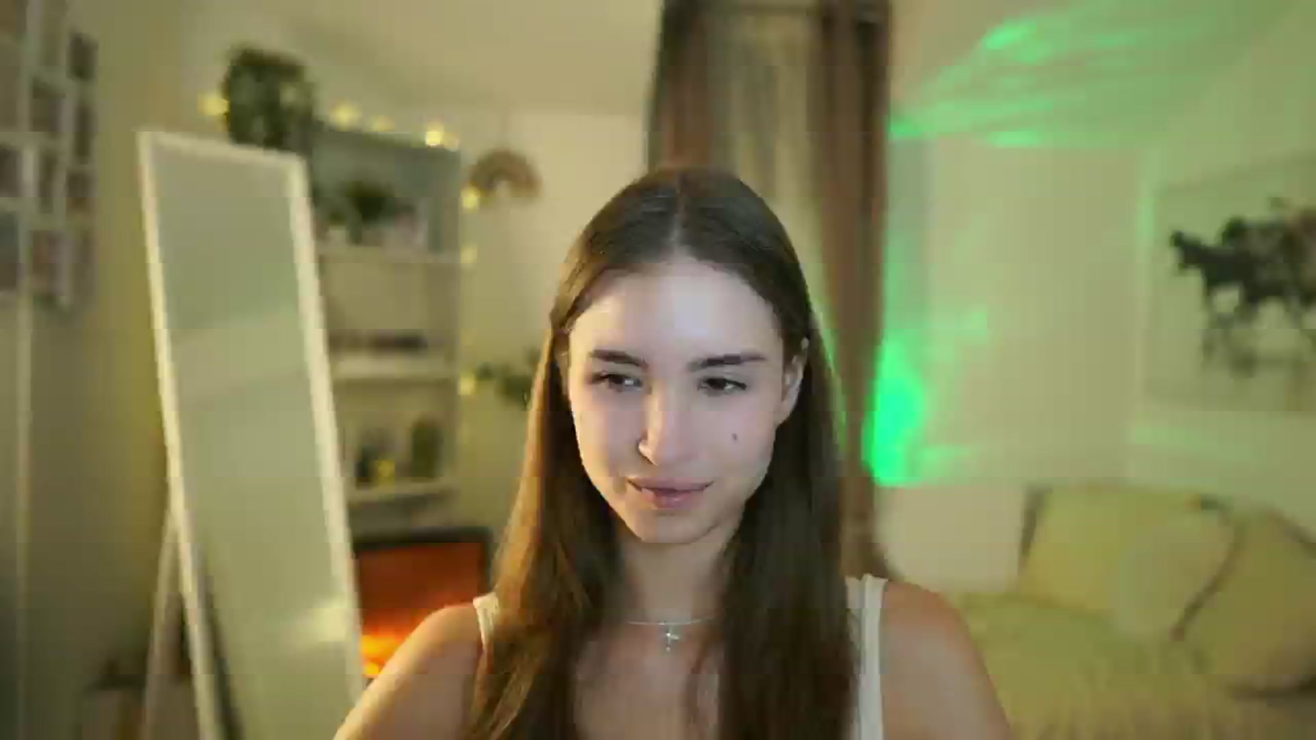 Gallery image thumbnail from Shy_jane's myfreecams stream on, 07/23/2025, 13:10 image 7 of 20
