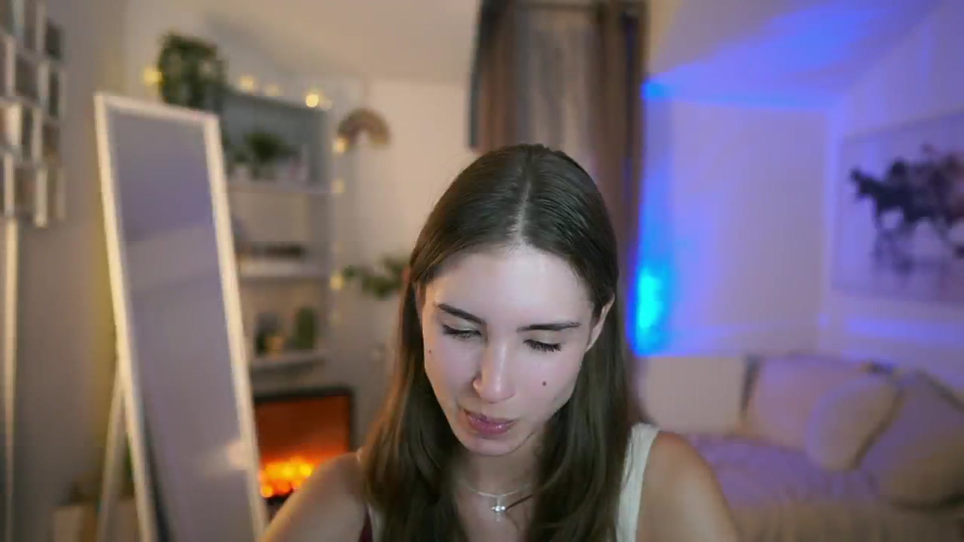Gallery image thumbnail from Shy_jane's myfreecams stream on, 07/23/2025, 16:12 image 15 of 20