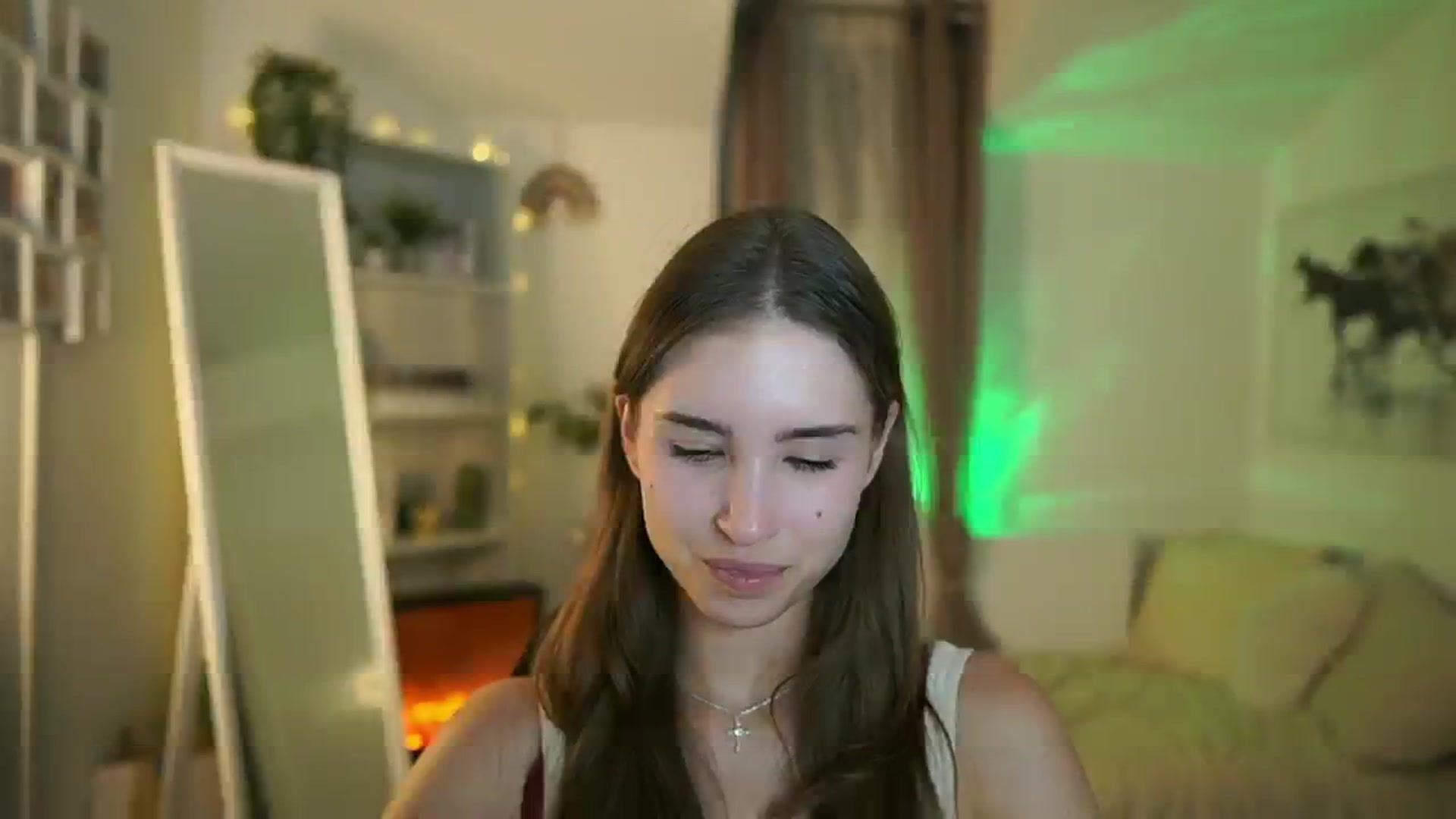 Gallery image thumbnail from Shy_jane's myfreecams stream on, 07/23/2025, 16:12 image 11 of 20