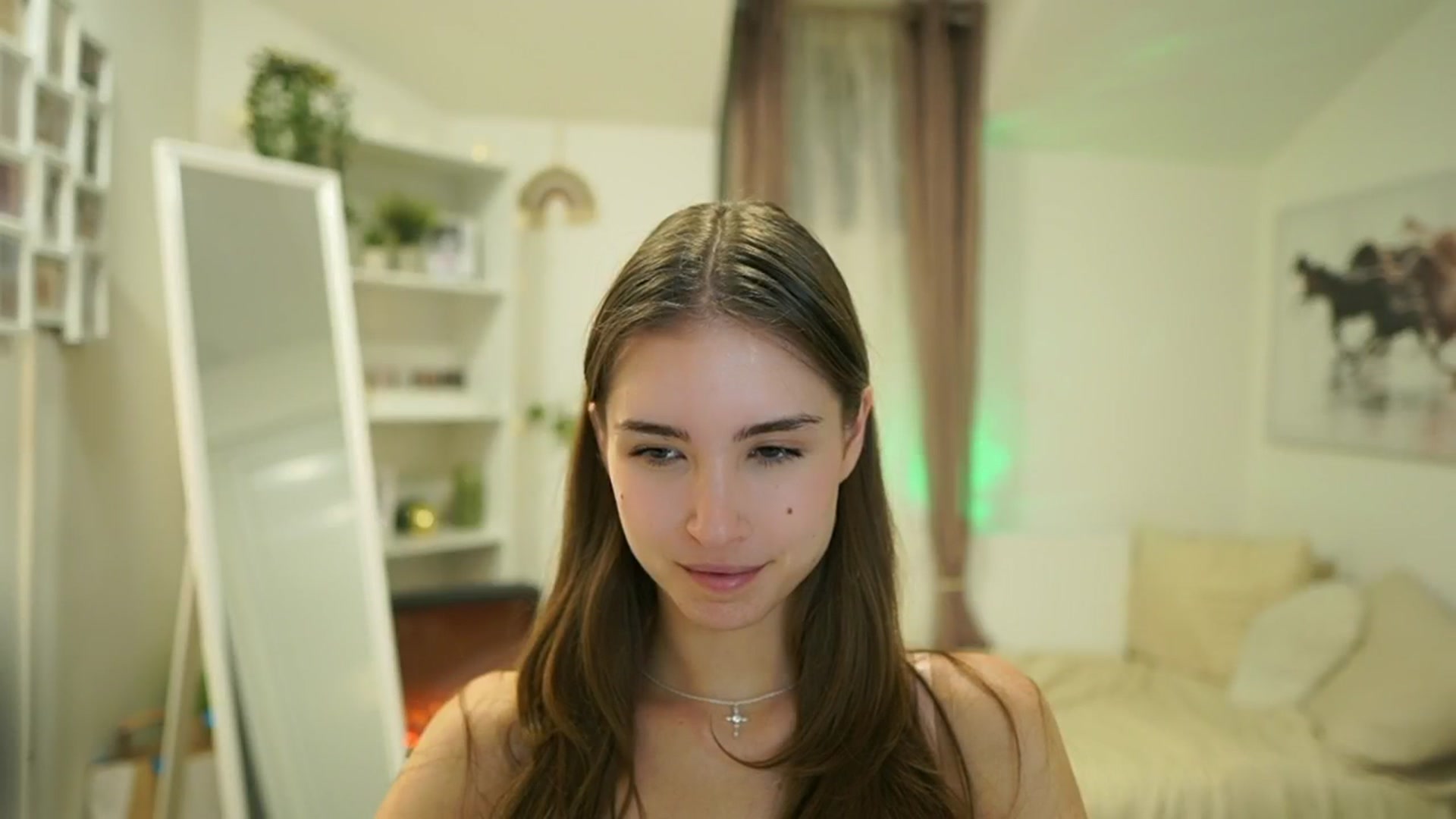 Gallery image thumbnail from Shy_jane's myfreecams stream on, 07/24/2025, 15:26 image 4 of 20