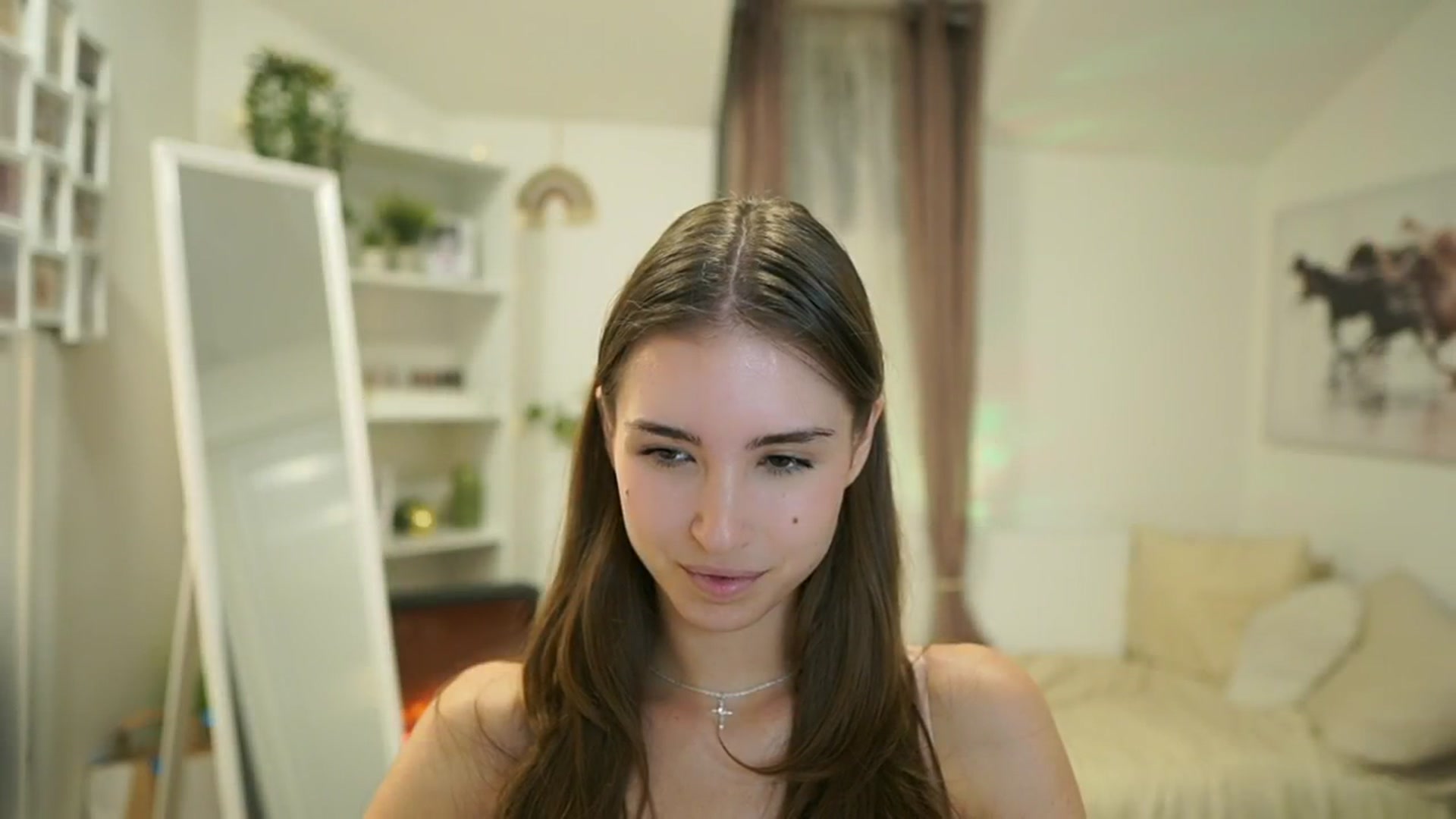 Gallery image thumbnail from Shy_jane's myfreecams stream on, 07/24/2025, 15:26 image 10 of 20