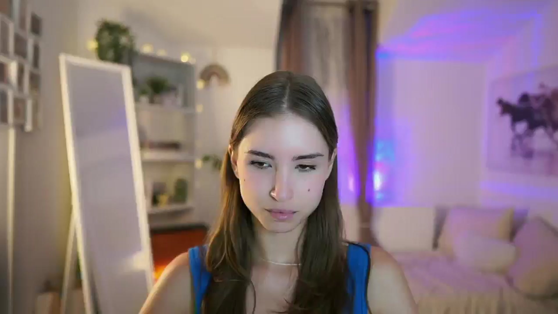 Gallery image thumbnail from Shy_jane's myfreecams stream on, 07/25/2025, 13:14 image 4 of 20