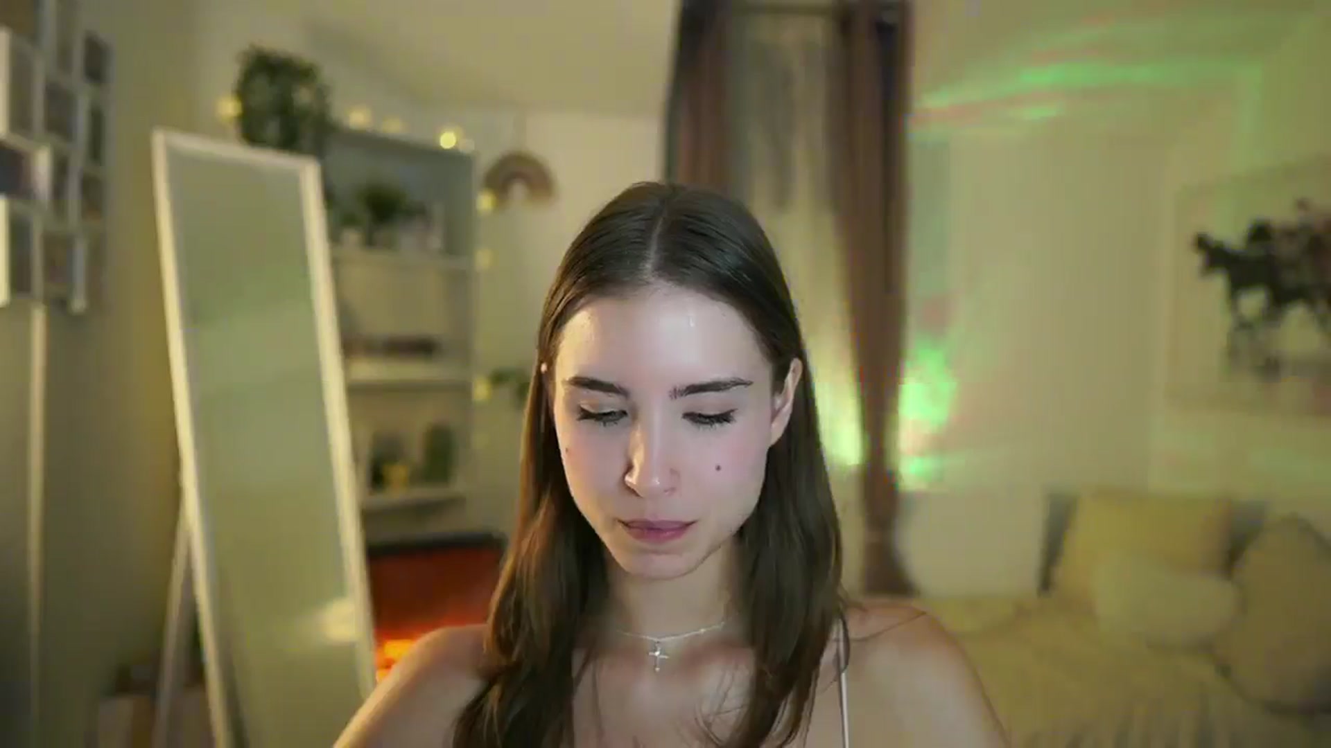 Gallery image thumbnail from Shy_jane's myfreecams stream on, 07/25/2025, 16:43 image 13 of 20