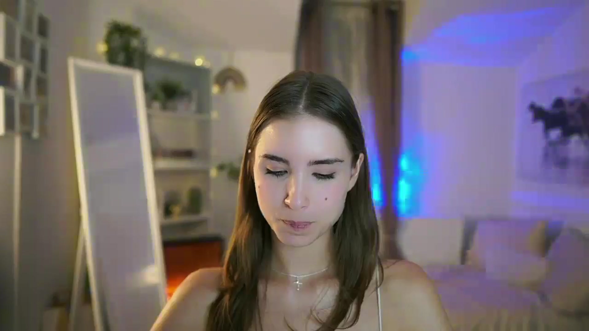 Gallery image thumbnail from Shy_jane's myfreecams stream on, 07/25/2025, 16:43 image 10 of 20