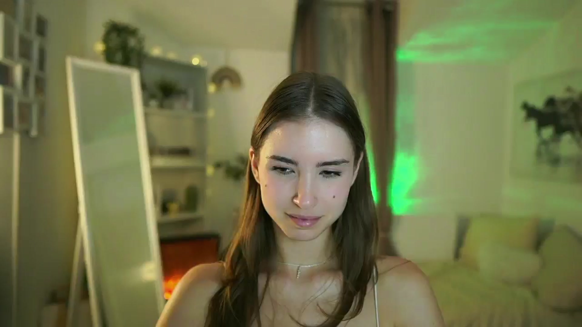 Gallery image thumbnail from Shy_jane's myfreecams stream on, 07/25/2025, 16:43 image 17 of 20