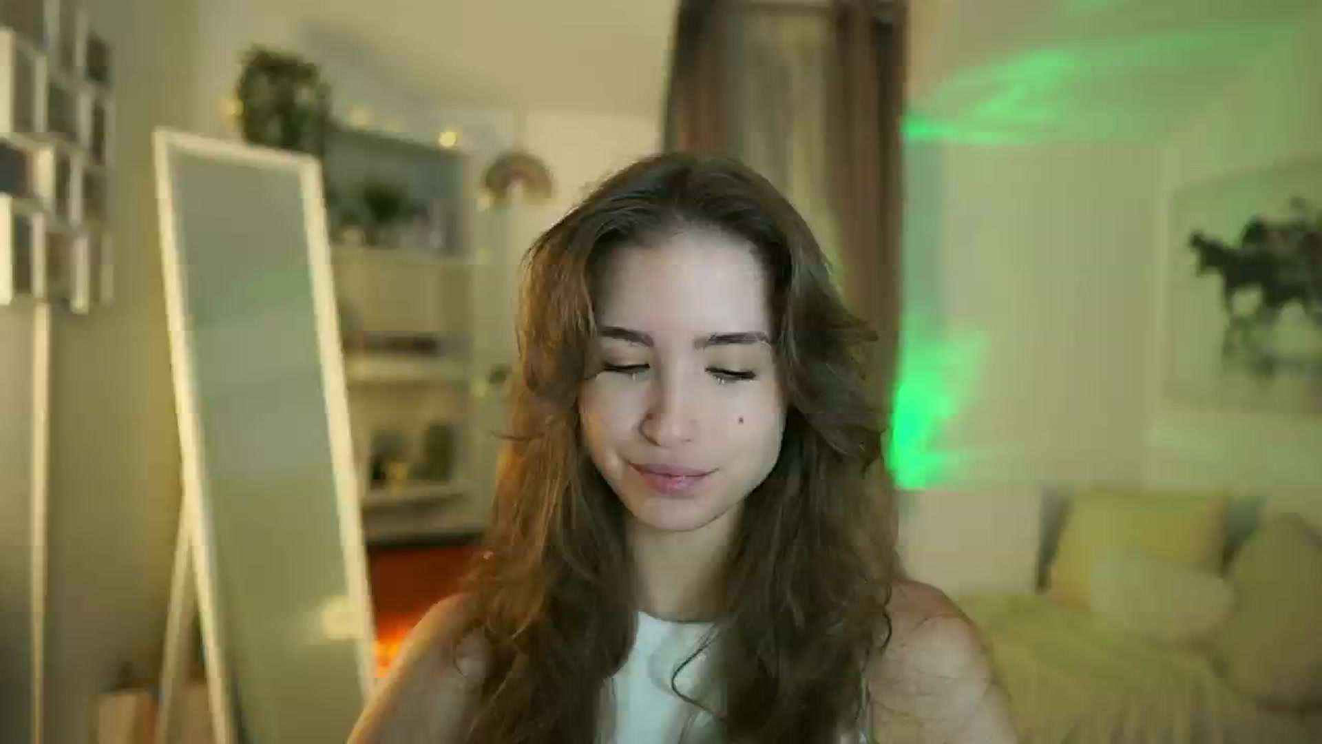 Gallery image thumbnail from Shy_jane's myfreecams stream on, 07/29/2025, 08:52 image 12 of 20