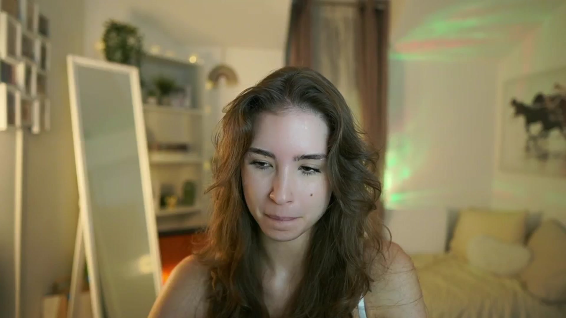 Gallery image thumbnail from Shy_jane's myfreecams stream on, 07/29/2025, 09:40 image 18 of 20