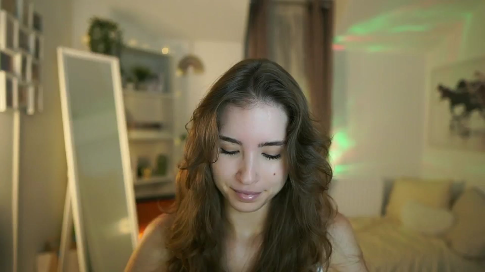 Gallery image thumbnail from Shy_jane's myfreecams stream on, 07/29/2025, 09:40 image 5 of 20