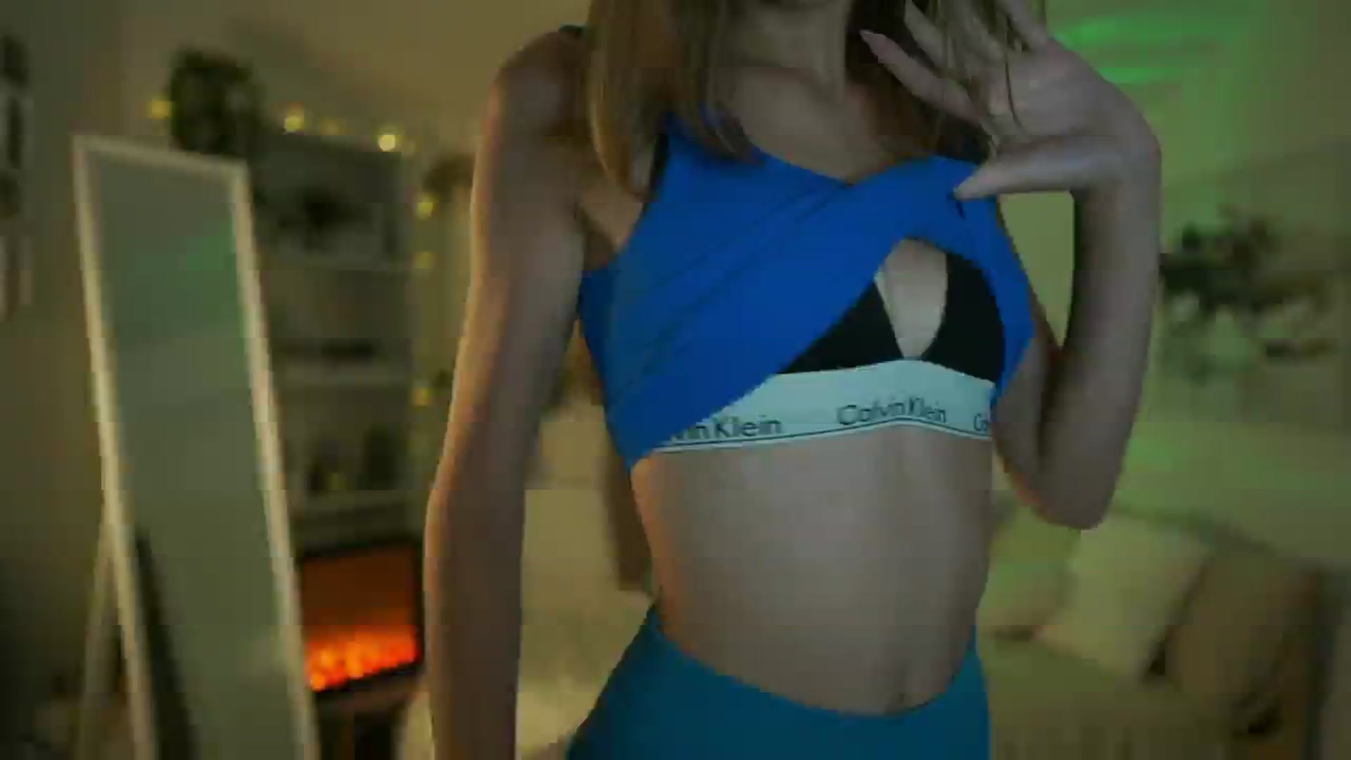 Gallery image thumbnail from Shy_jane's myfreecams stream on, 08/18/2025, 11:39 image 12 of 20