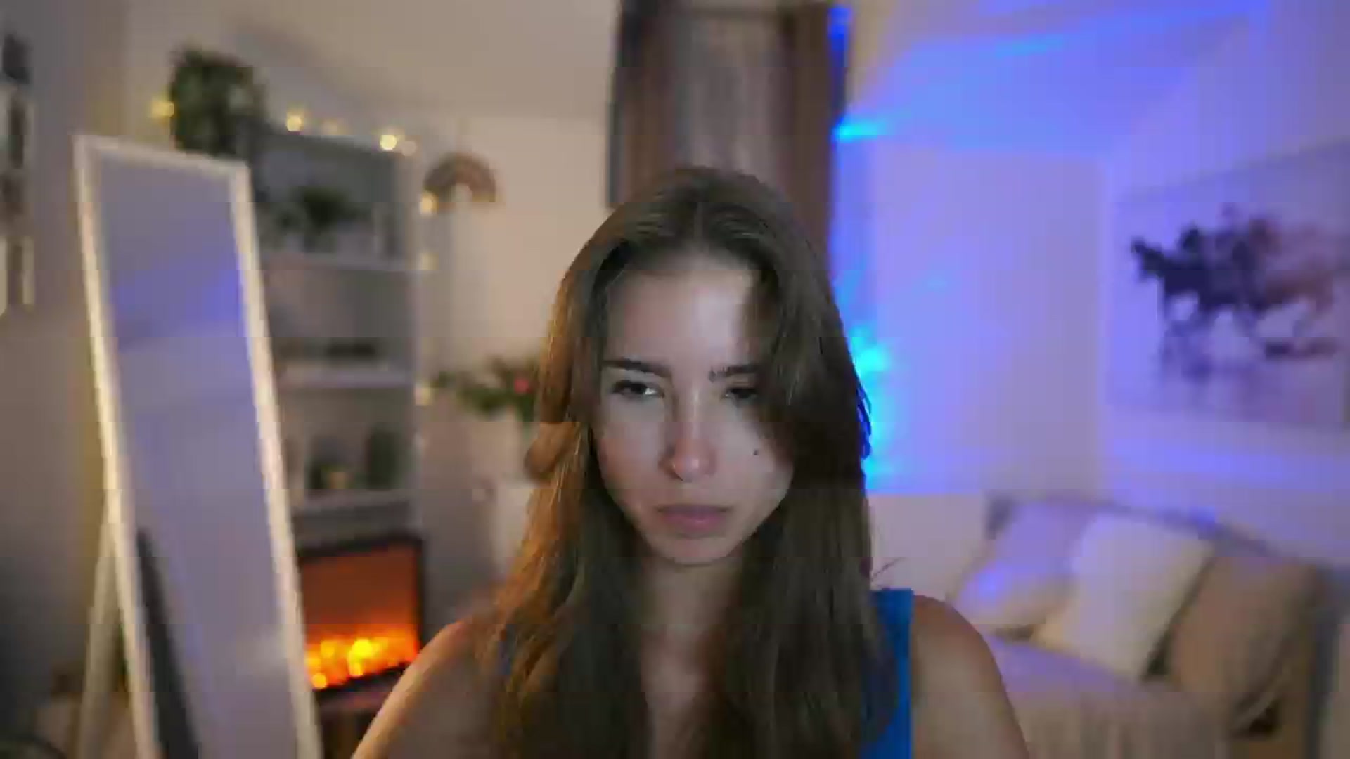 Gallery image thumbnail from Shy_jane's myfreecams stream on, 08/18/2025, 11:39 image 1 of 20