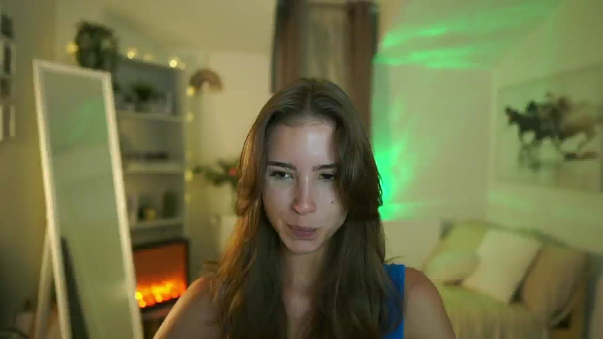 Gallery image thumbnail from Shy_jane's myfreecams stream on, 08/18/2025, 11:39 image 5 of 20