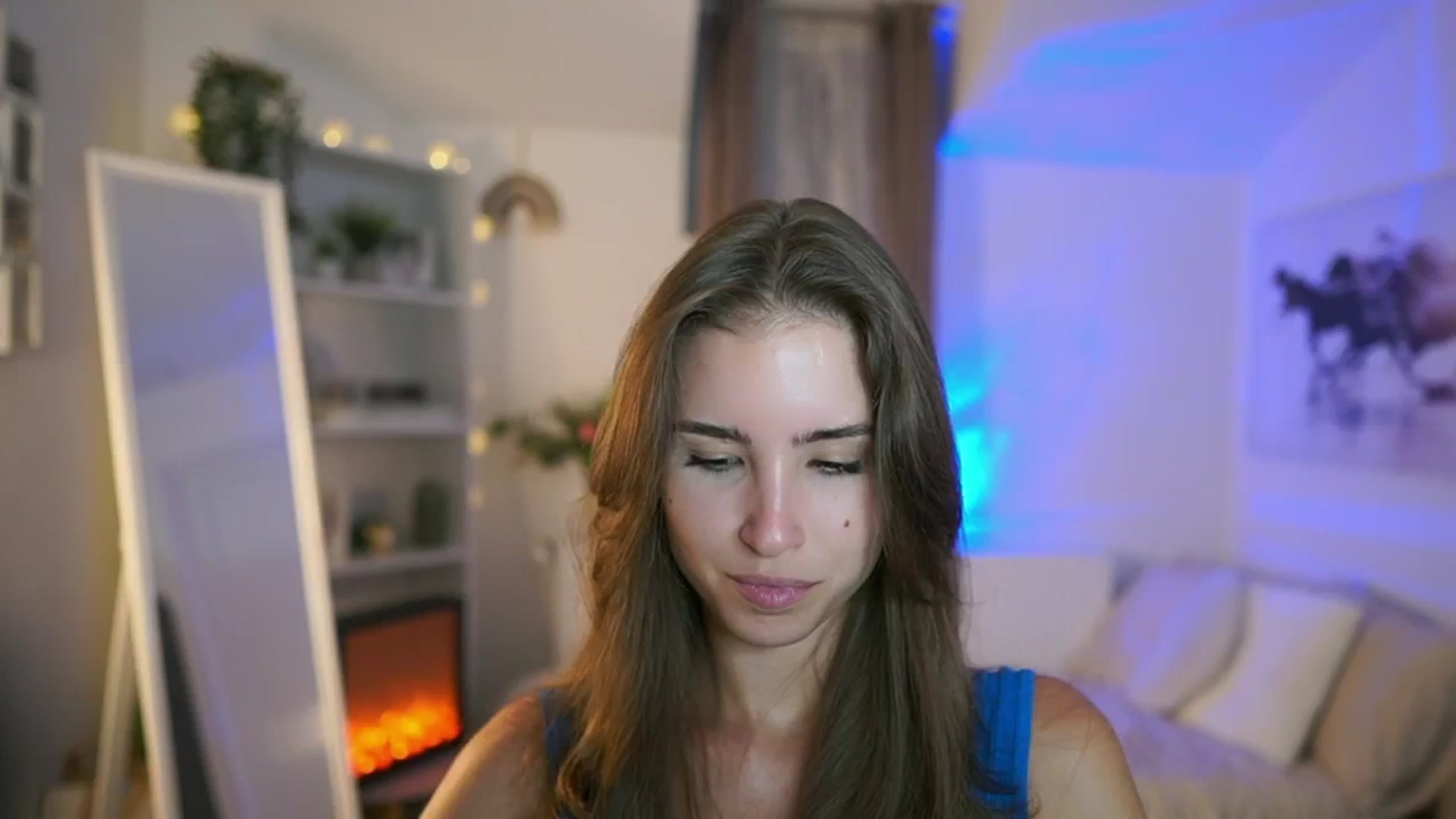 Gallery image thumbnail from Shy_jane's myfreecams stream on, 08/18/2025, 15:24 image 9 of 20
