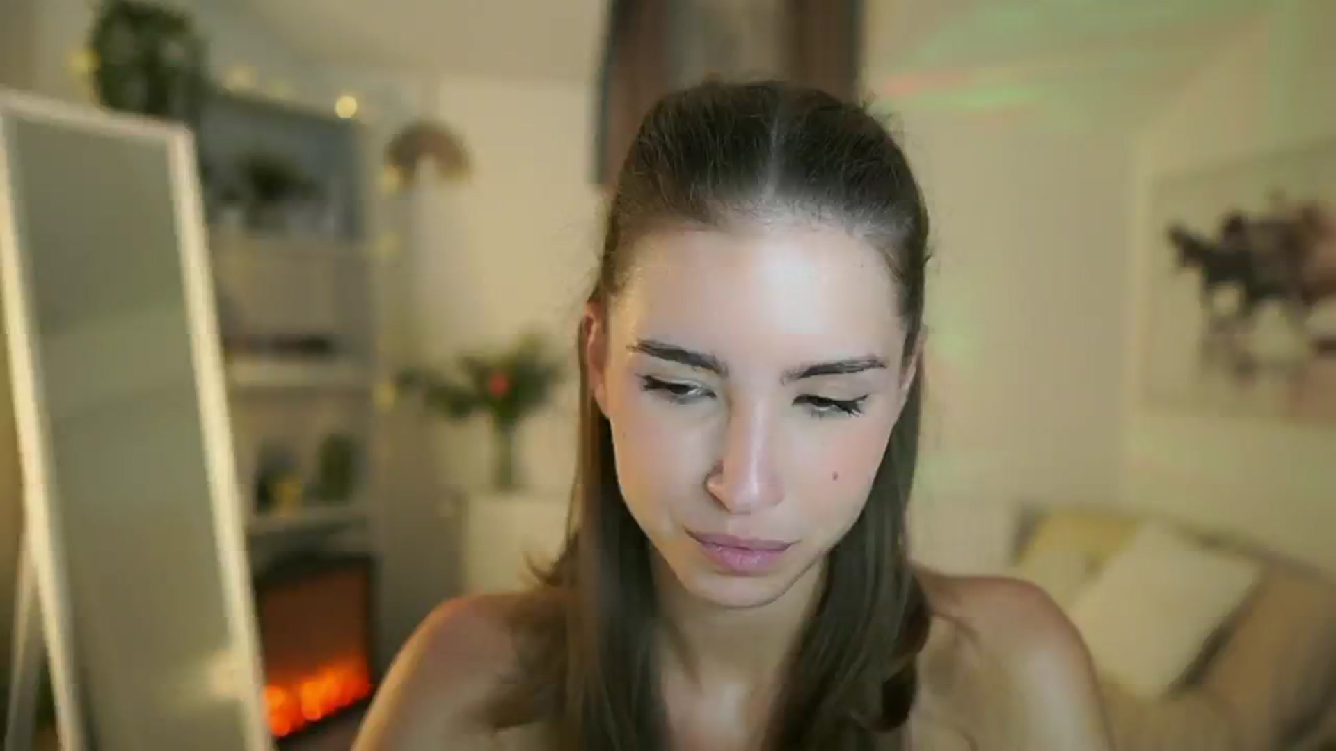 Gallery image thumbnail from Shy_jane's myfreecams stream on, 08/25/2025, 10:45 image 14 of 20