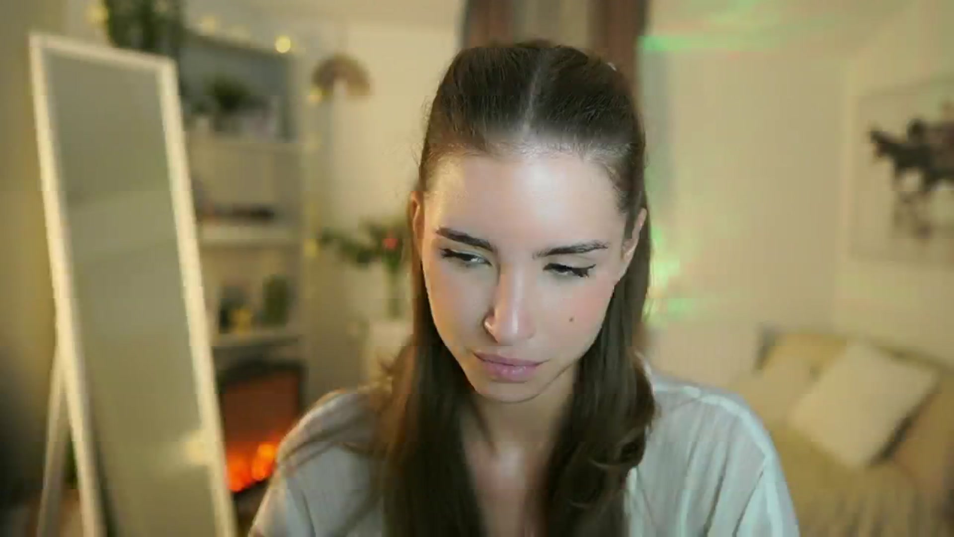 Gallery image thumbnail from Shy_jane's myfreecams stream on, 08/25/2025, 11:48 image 18 of 20