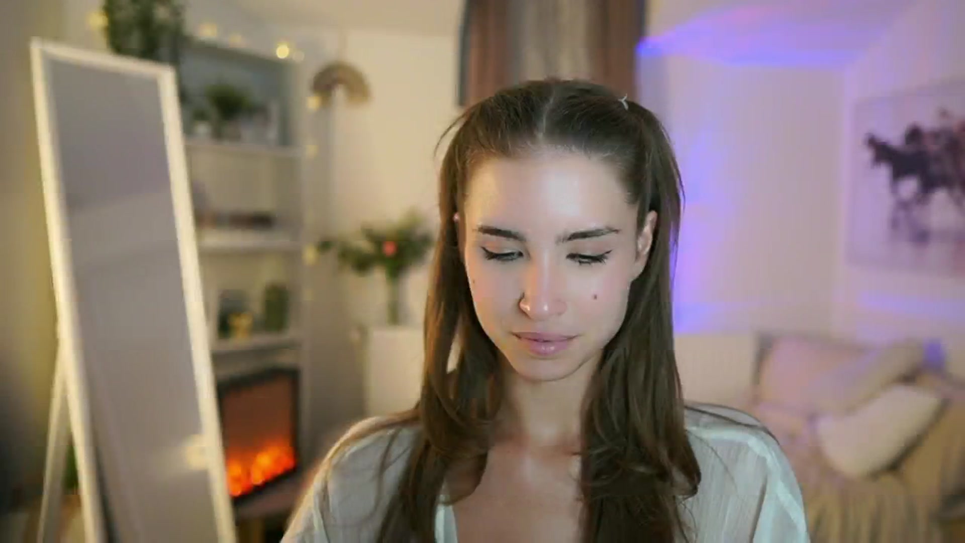 Gallery image thumbnail from Shy_jane's myfreecams stream on, 08/26/2025, 15:35 image 11 of 20