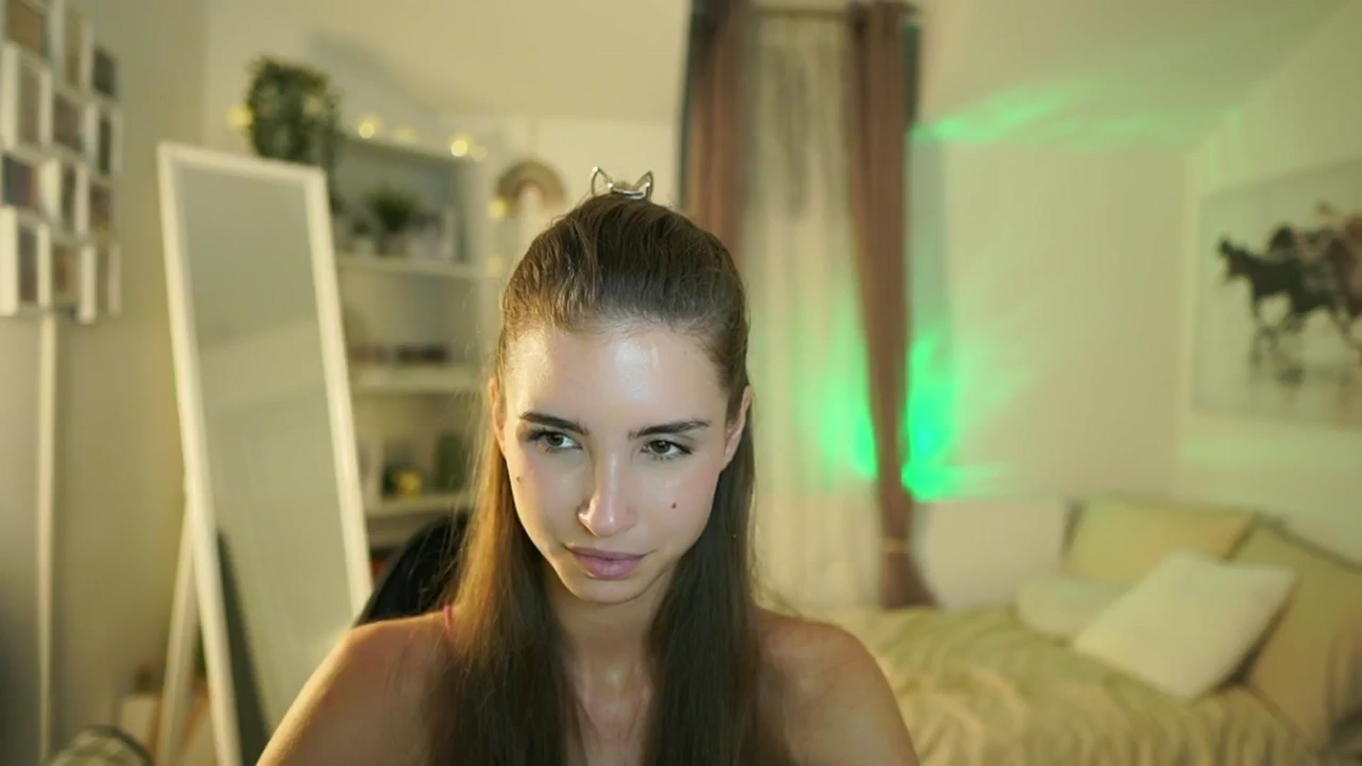 Gallery image thumbnail from Shy_jane's myfreecams stream on, 09/03/2025, 15:48 image 9 of 20
