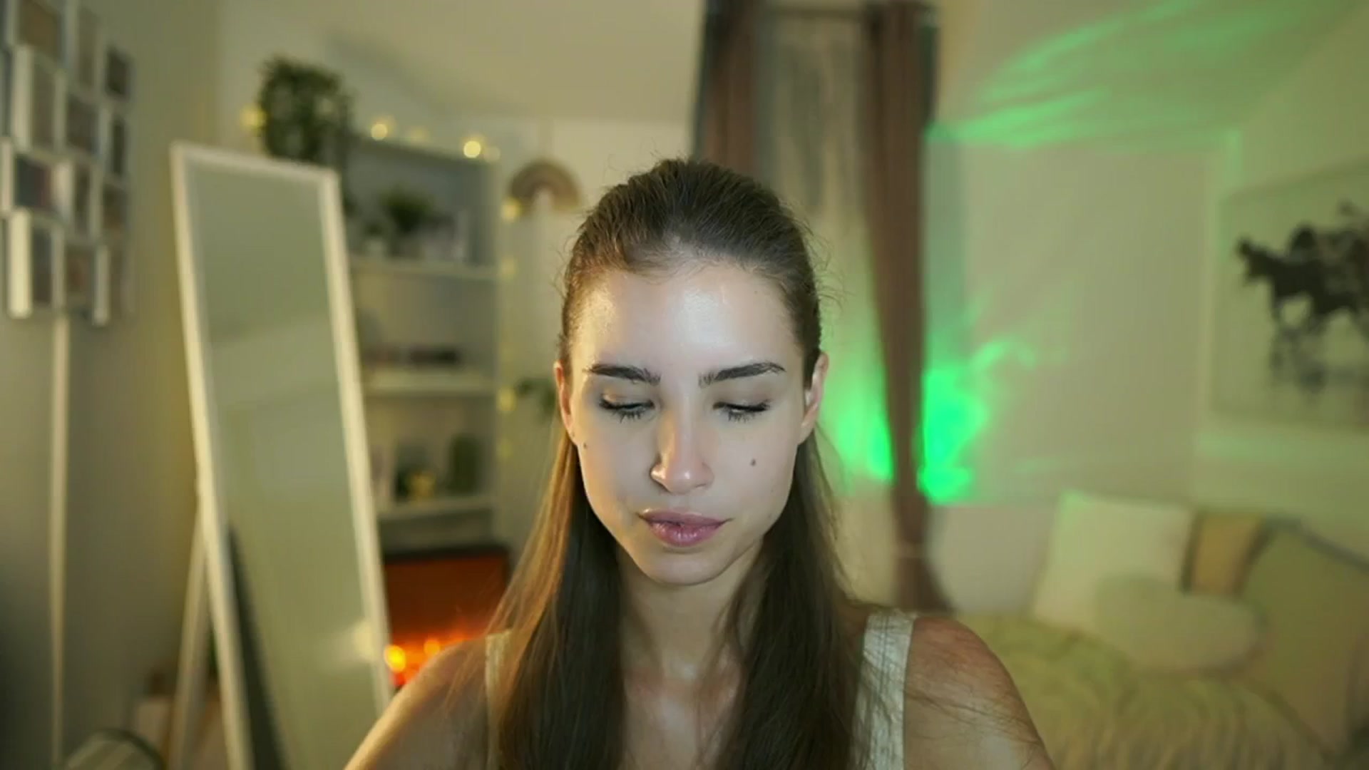 Gallery image thumbnail from Shy_jane's myfreecams stream on, 09/05/2025, 10:07 image 8 of 20