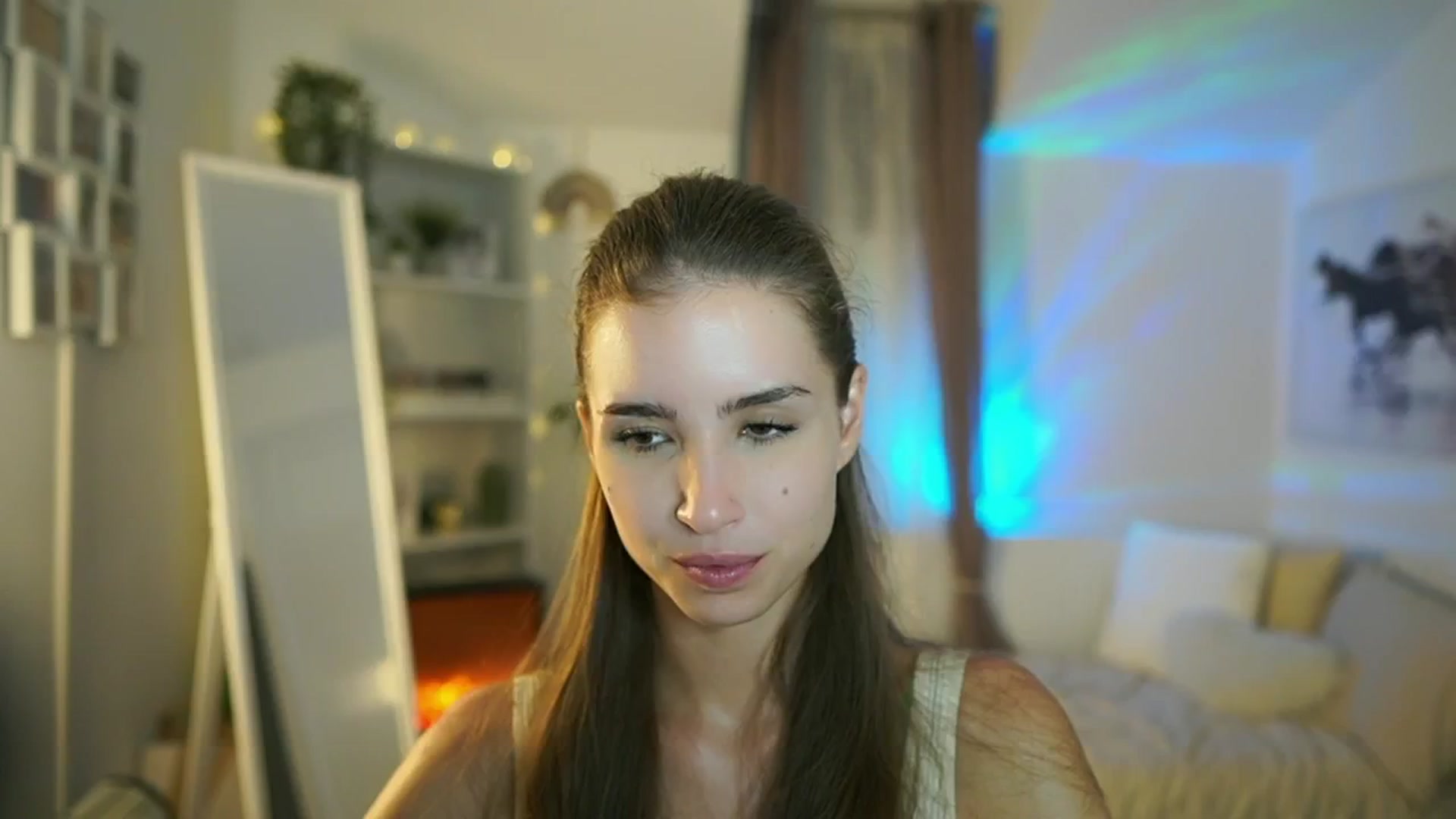 Gallery image thumbnail from Shy_jane's myfreecams stream on, 09/05/2025, 10:07 image 14 of 20