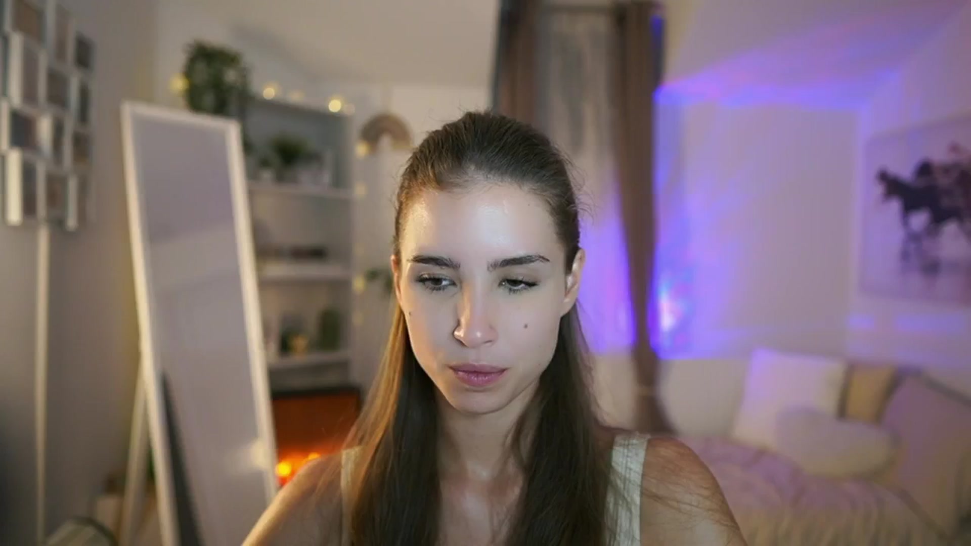 Gallery image thumbnail from Shy_jane's myfreecams stream on, 09/05/2025, 10:07 image 12 of 20