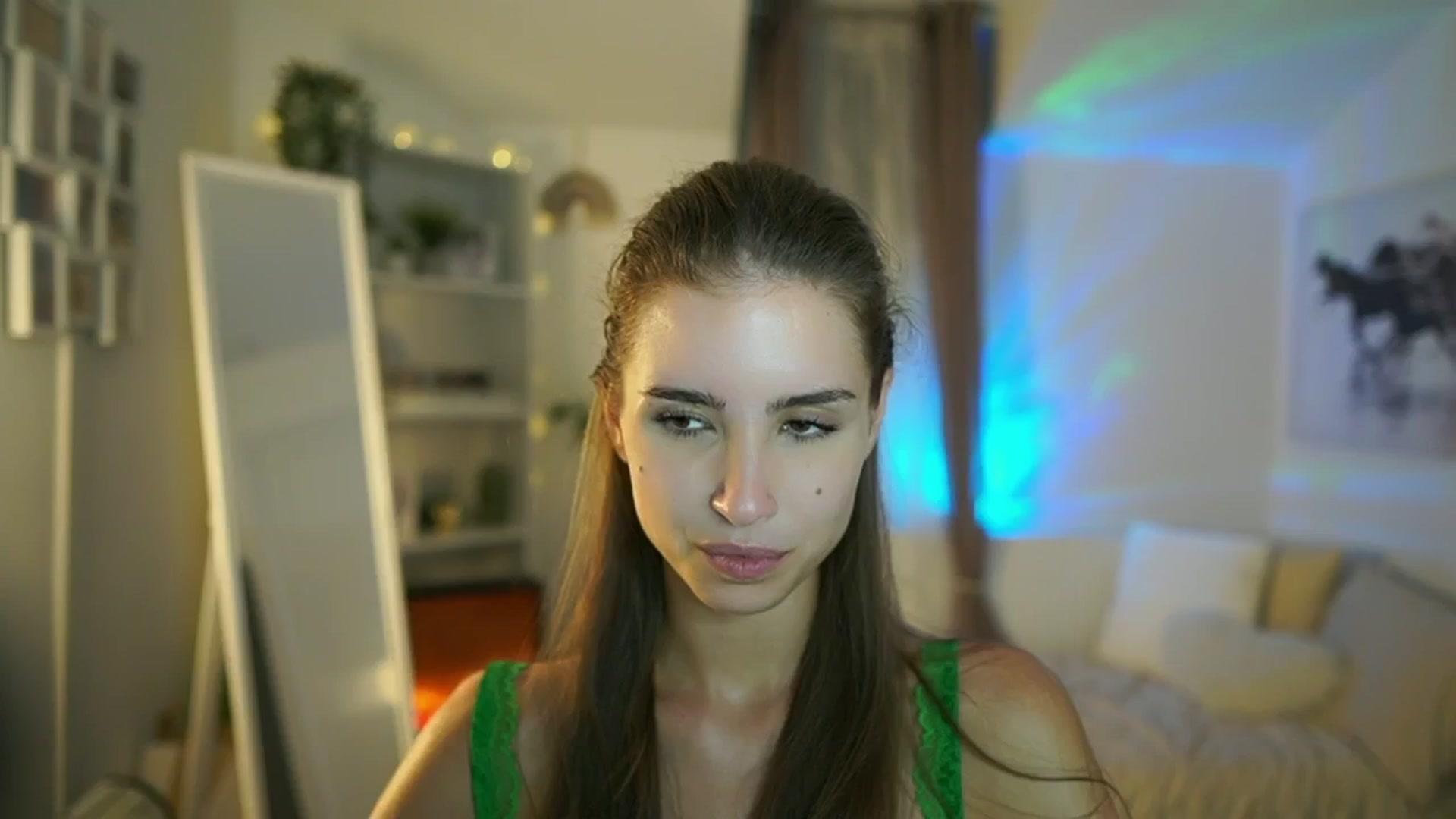 Gallery image thumbnail from Shy_jane's myfreecams stream on, 09/05/2025, 11:06 image 6 of 20