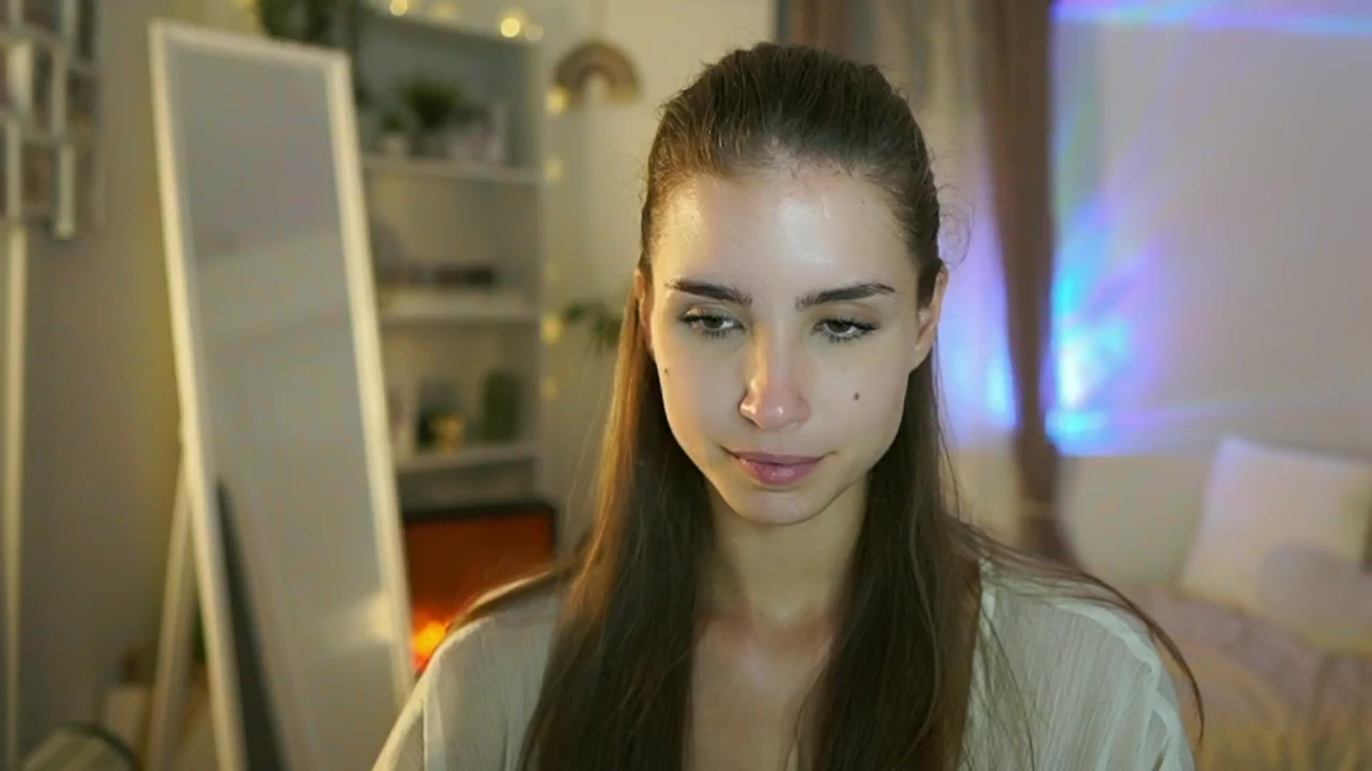Gallery image thumbnail from Shy_jane's myfreecams stream on, 09/05/2025, 13:38 image 18 of 20