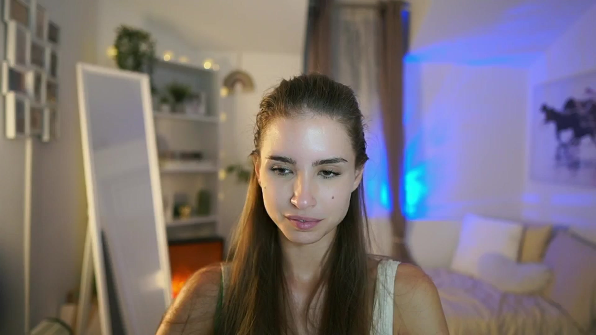 Gallery image thumbnail from Shy_jane's myfreecams stream on, 09/05/2025, 14:58 image 1 of 20